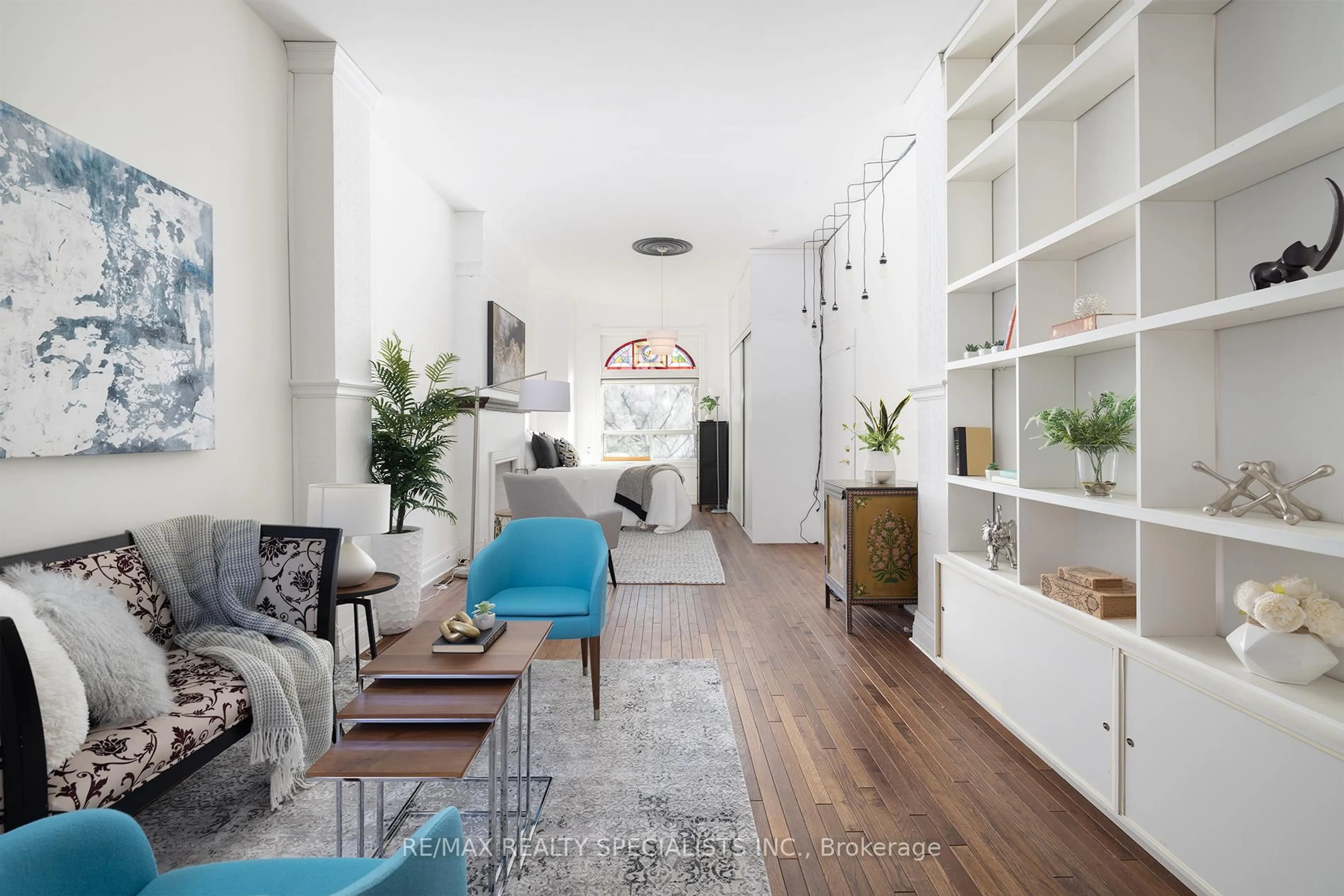 Living room with furniture, unknown for 48 Leopold St, Toronto Ontario M6K 1J9