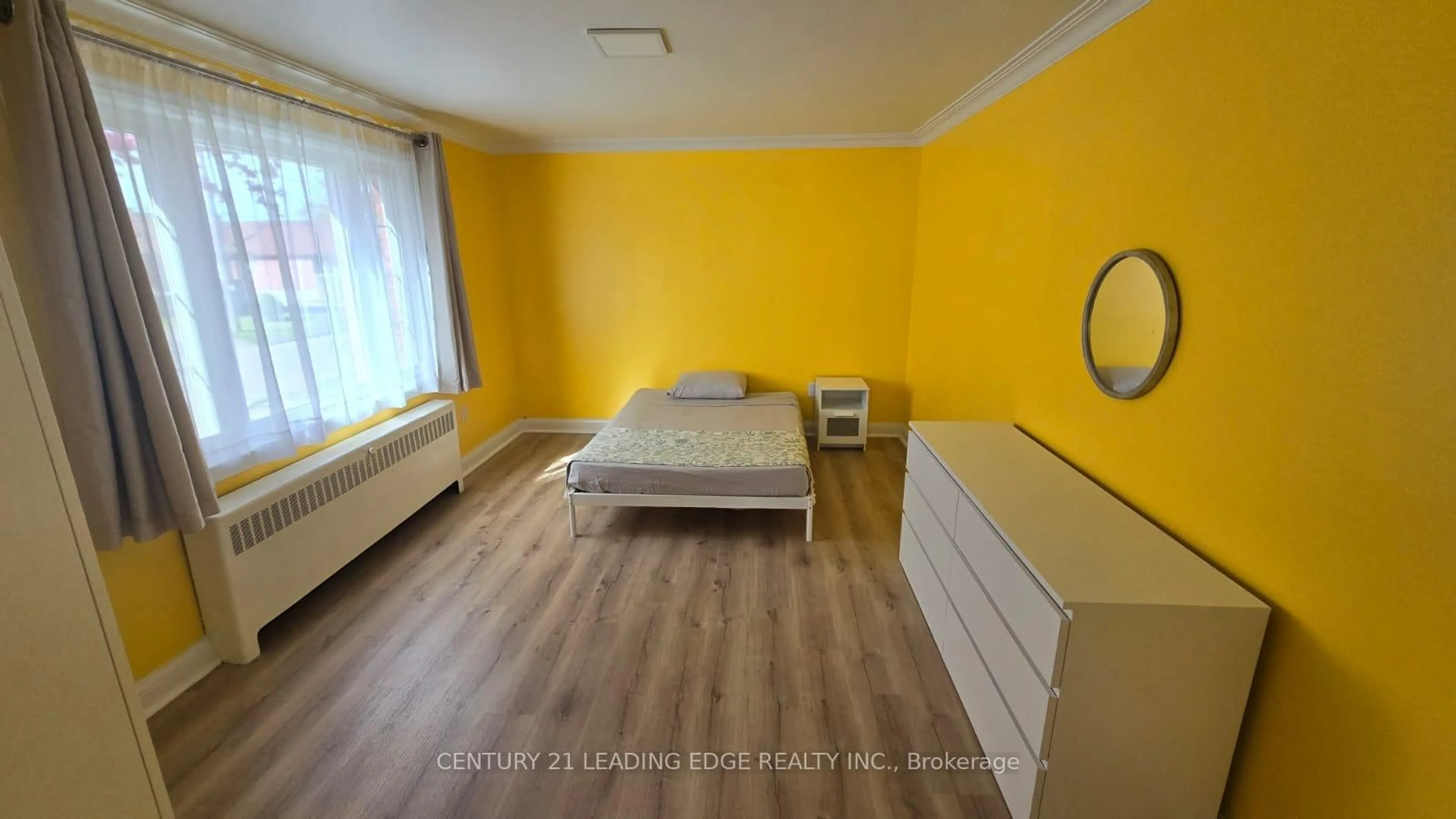 A pic of a room for 70 Westdale Dr, Toronto Ontario M3K 1A6