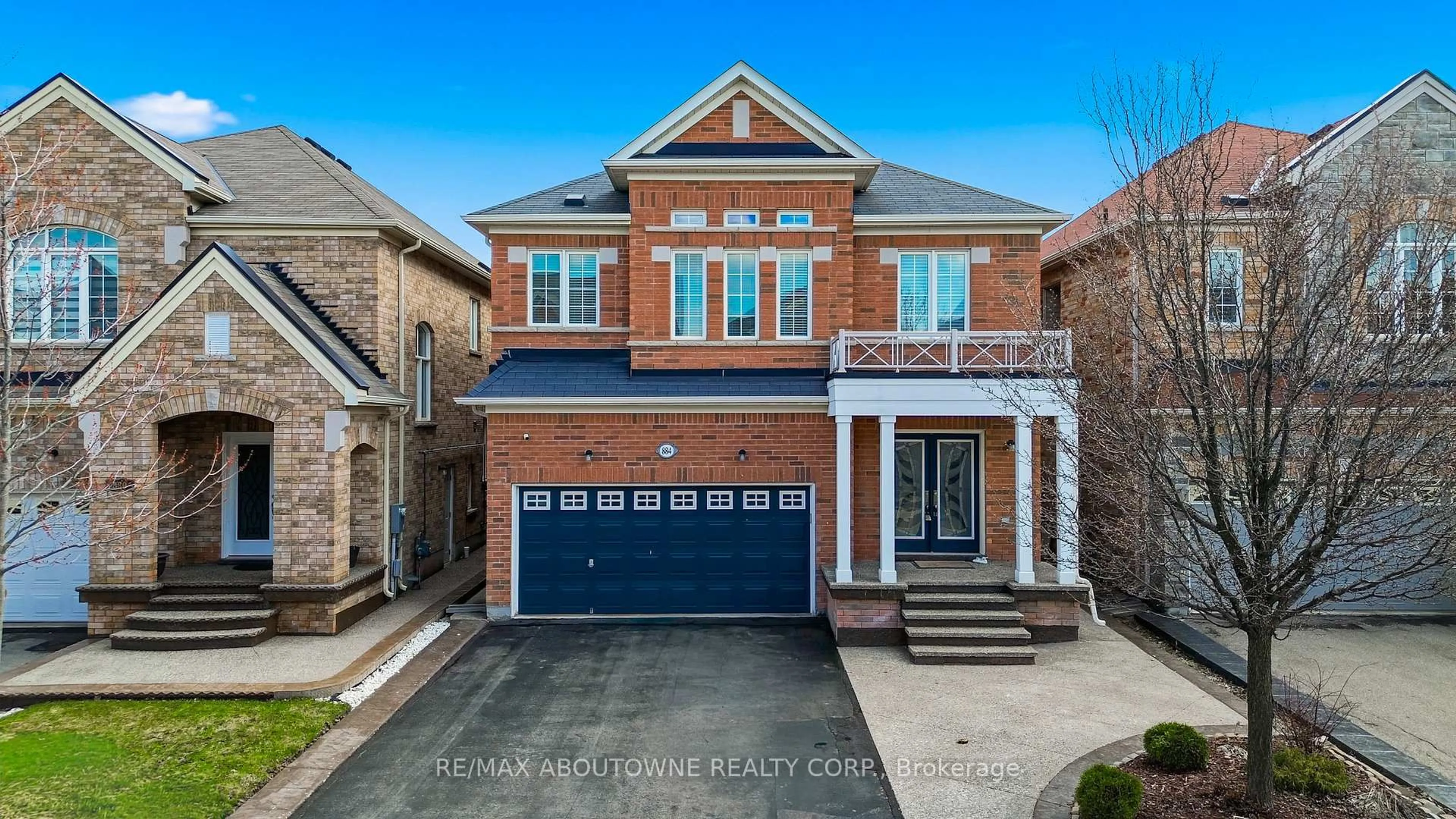 Home with brick exterior material, street for 884 Stoutt Cres, Milton Ontario L9T 7R1