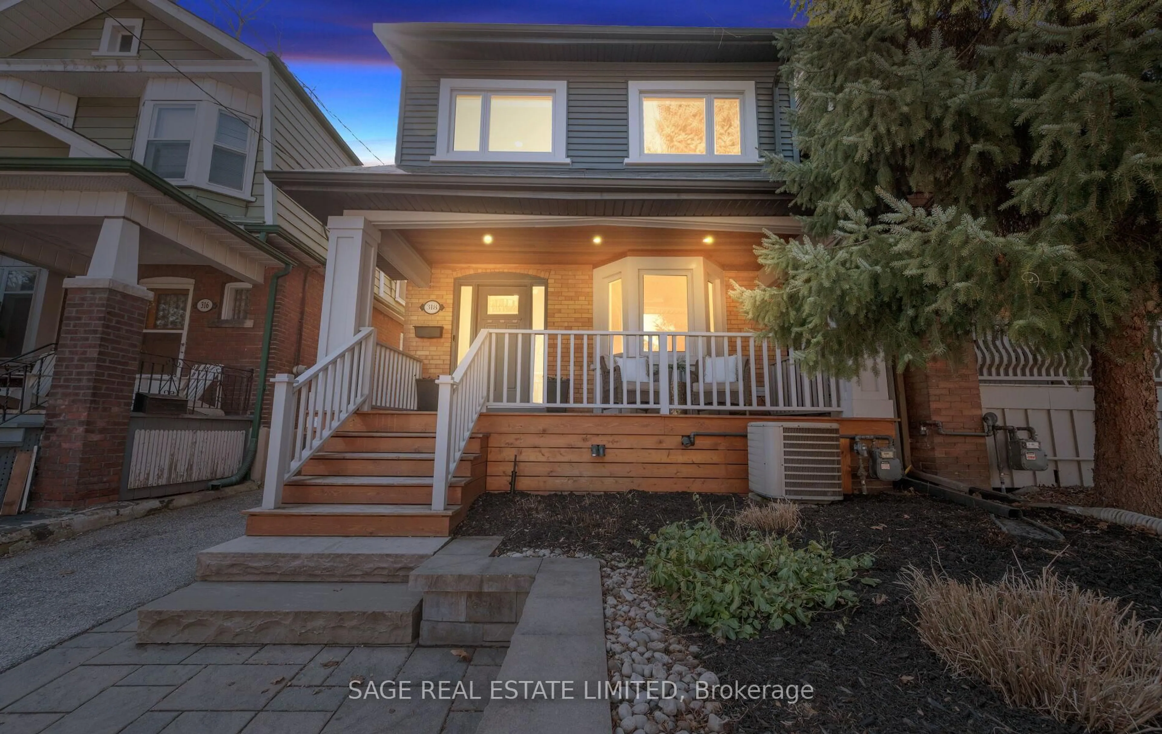 Unknown for 318 Durie St, Toronto Ontario M6S 3G3