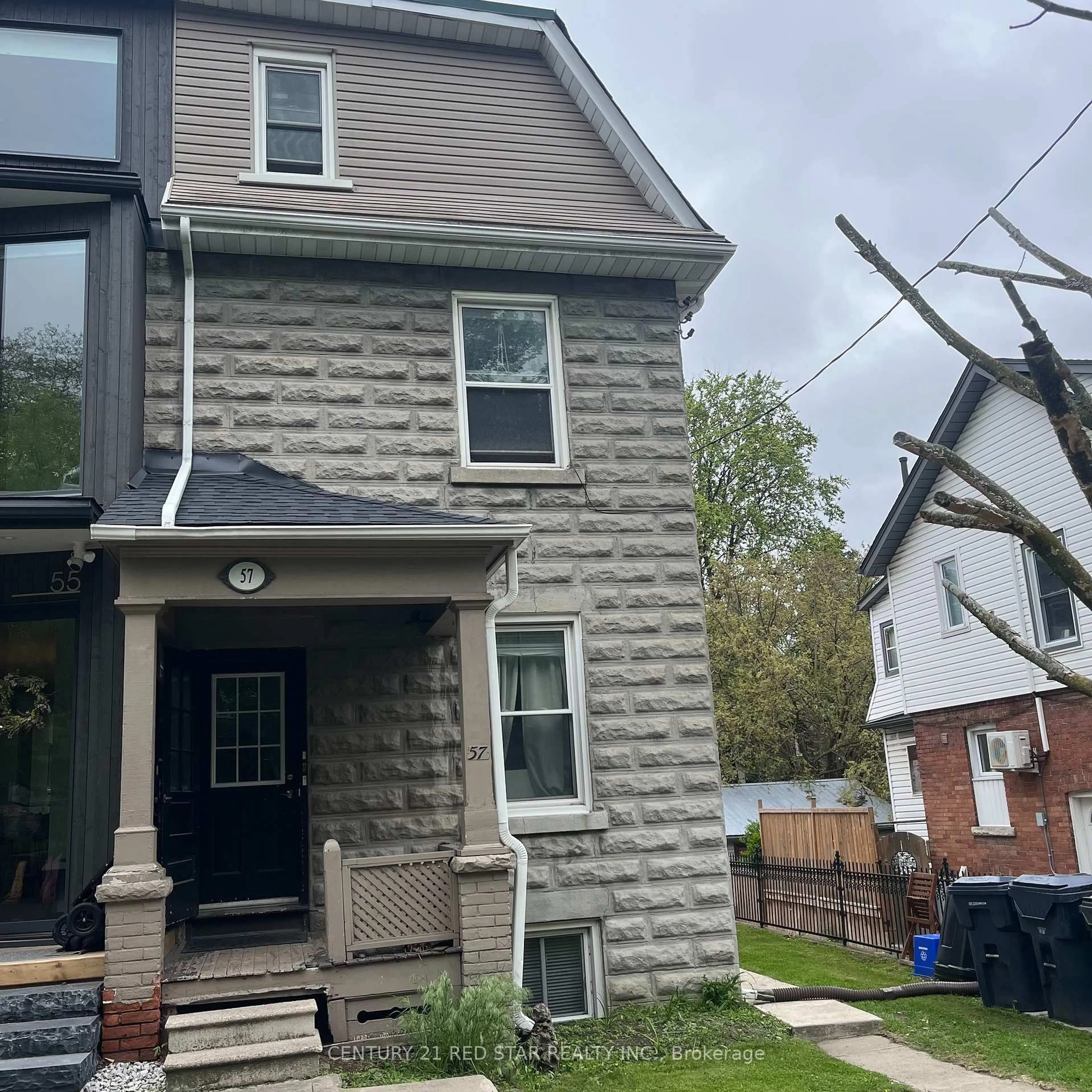 Unknown for 57 Humberside Ave, Toronto Ontario M6P 1J6