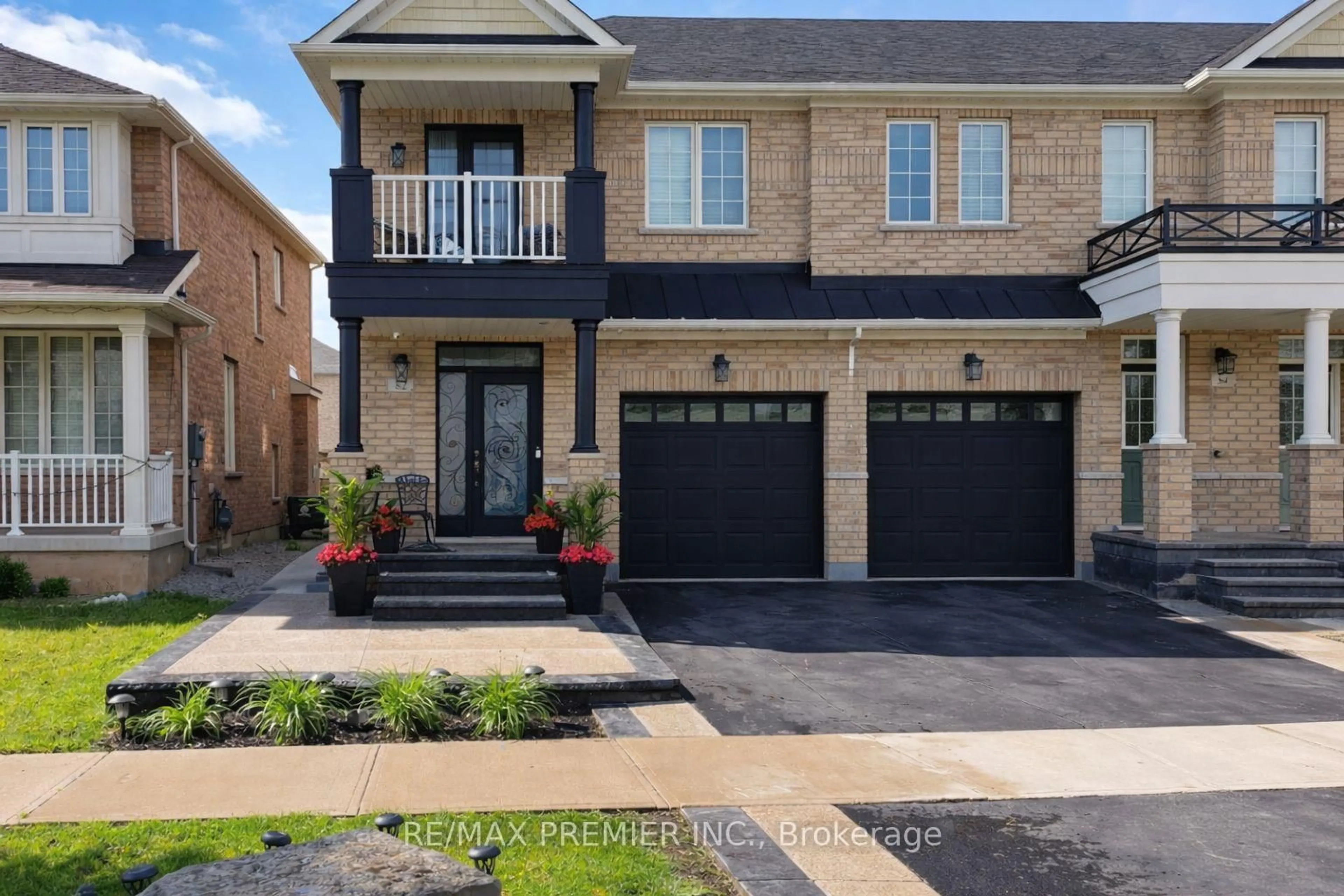 Home with brick exterior material, street for 82 Chesterwood Cres, Brampton Ontario L6Y 0Z5