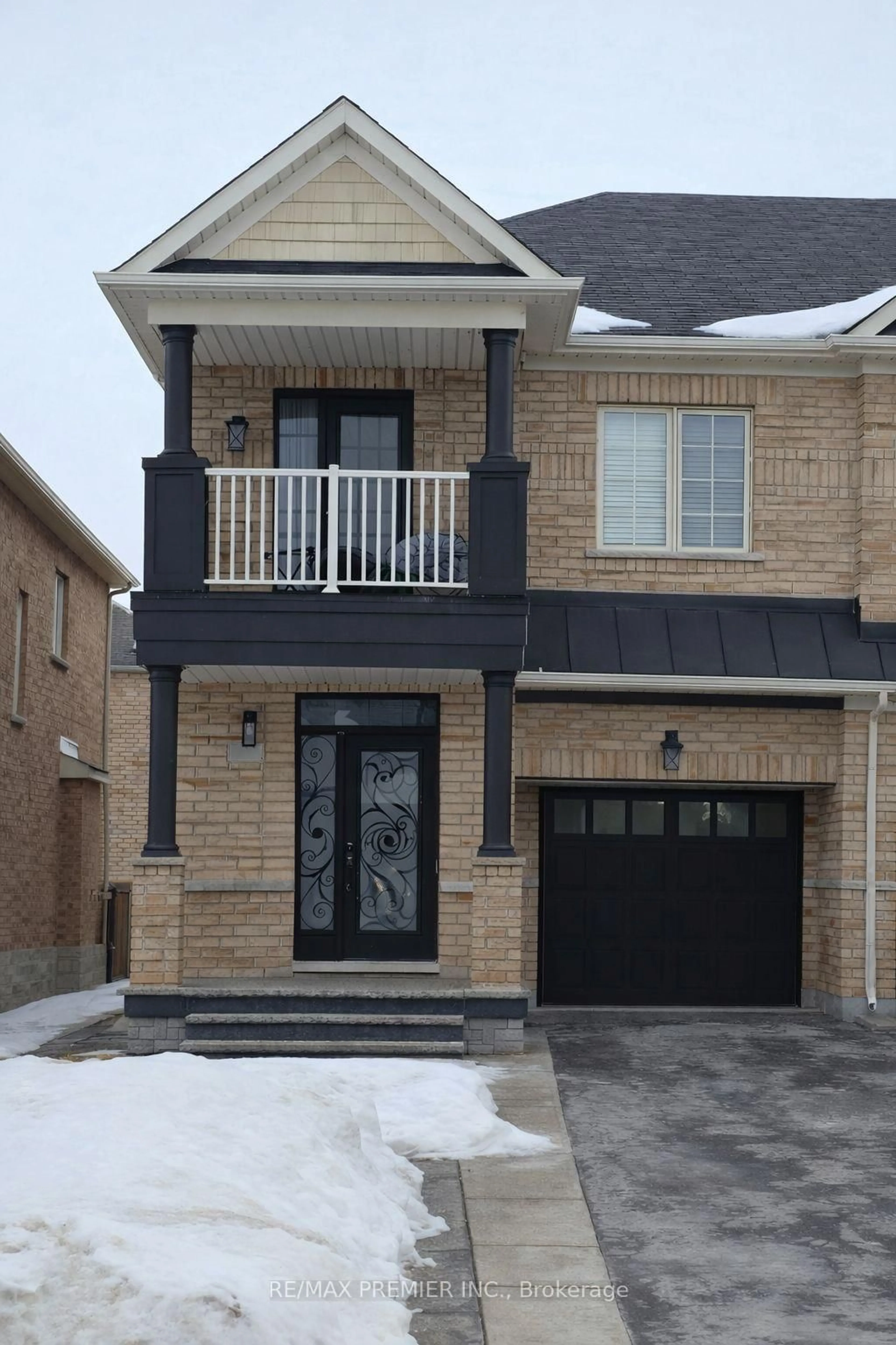 Home with brick exterior material, street for 82 Chesterwood Cres, Brampton Ontario L6Y 0Z5