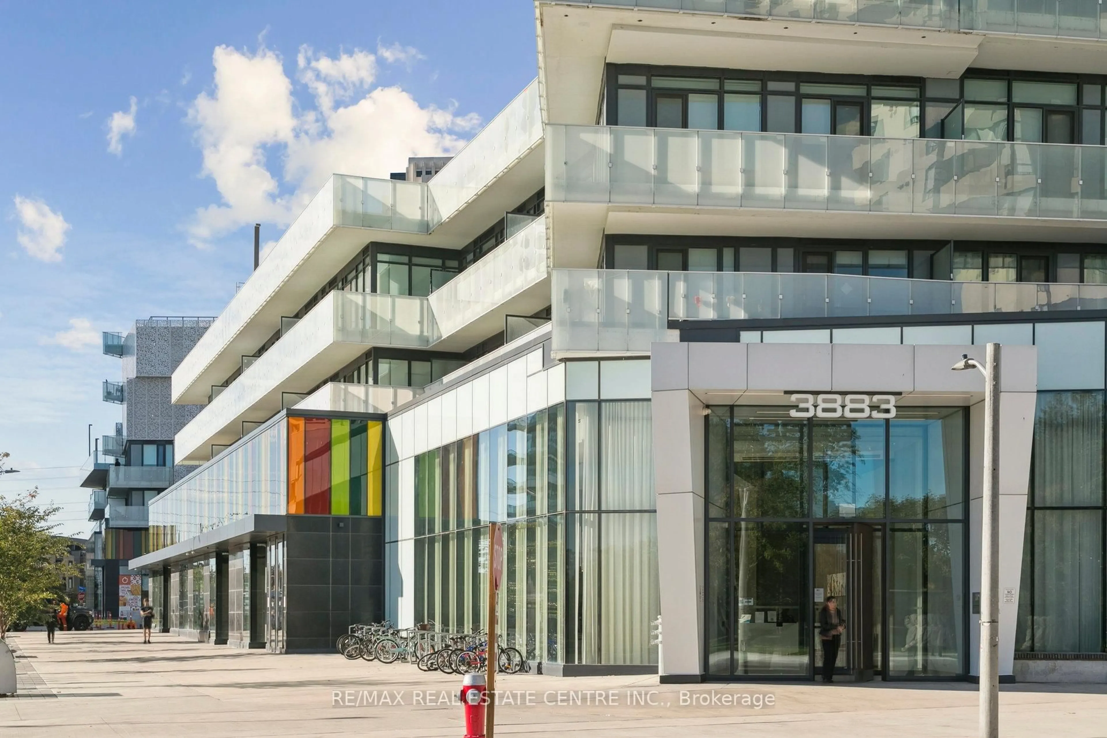 Indoor foyer for 3883 Quartz Rd #5907, Mississauga Ontario L5B 0M4