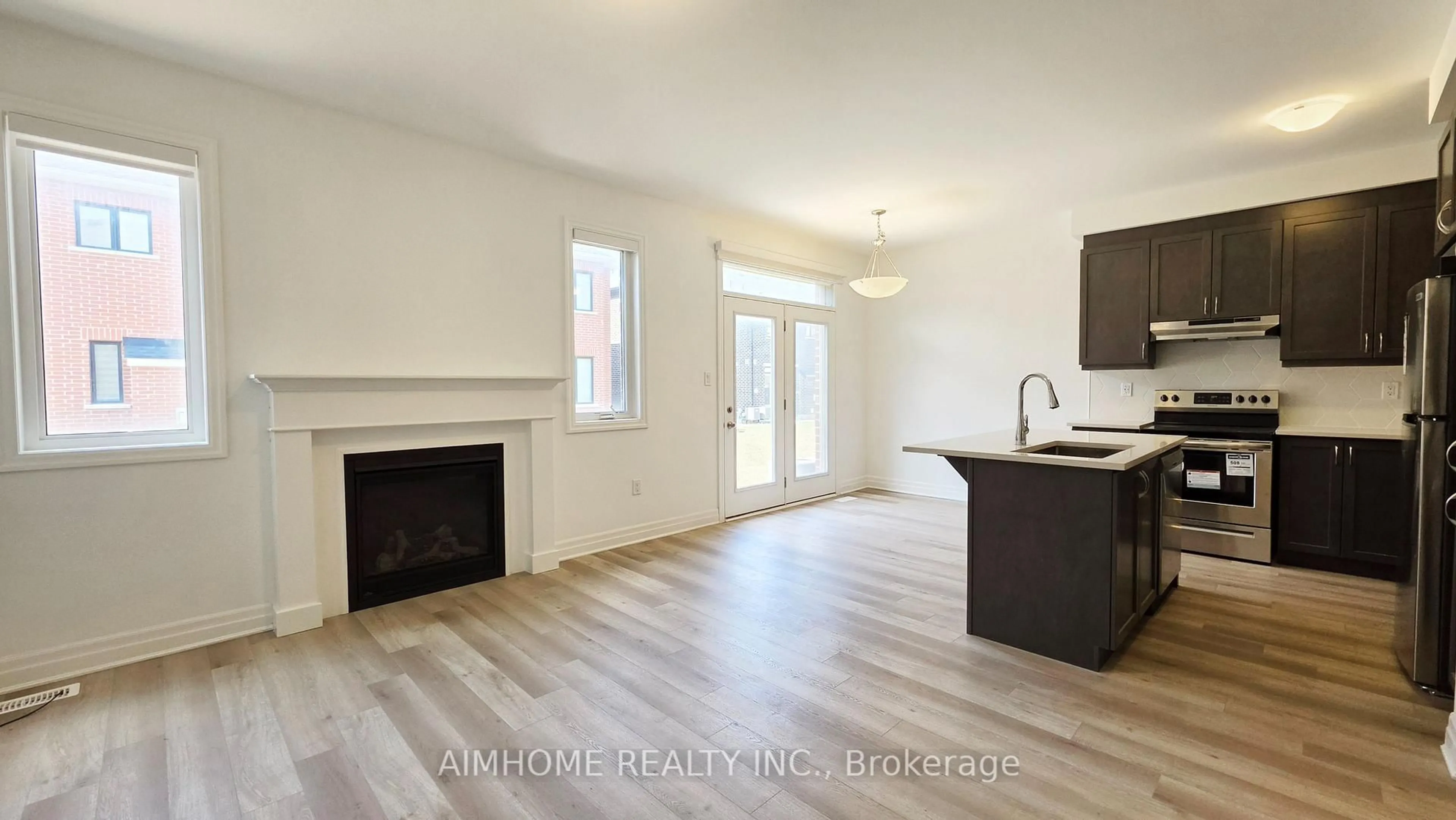 A pic of a room for 1195 Tanbark Ave, Oakville Ontario L6H 3X1