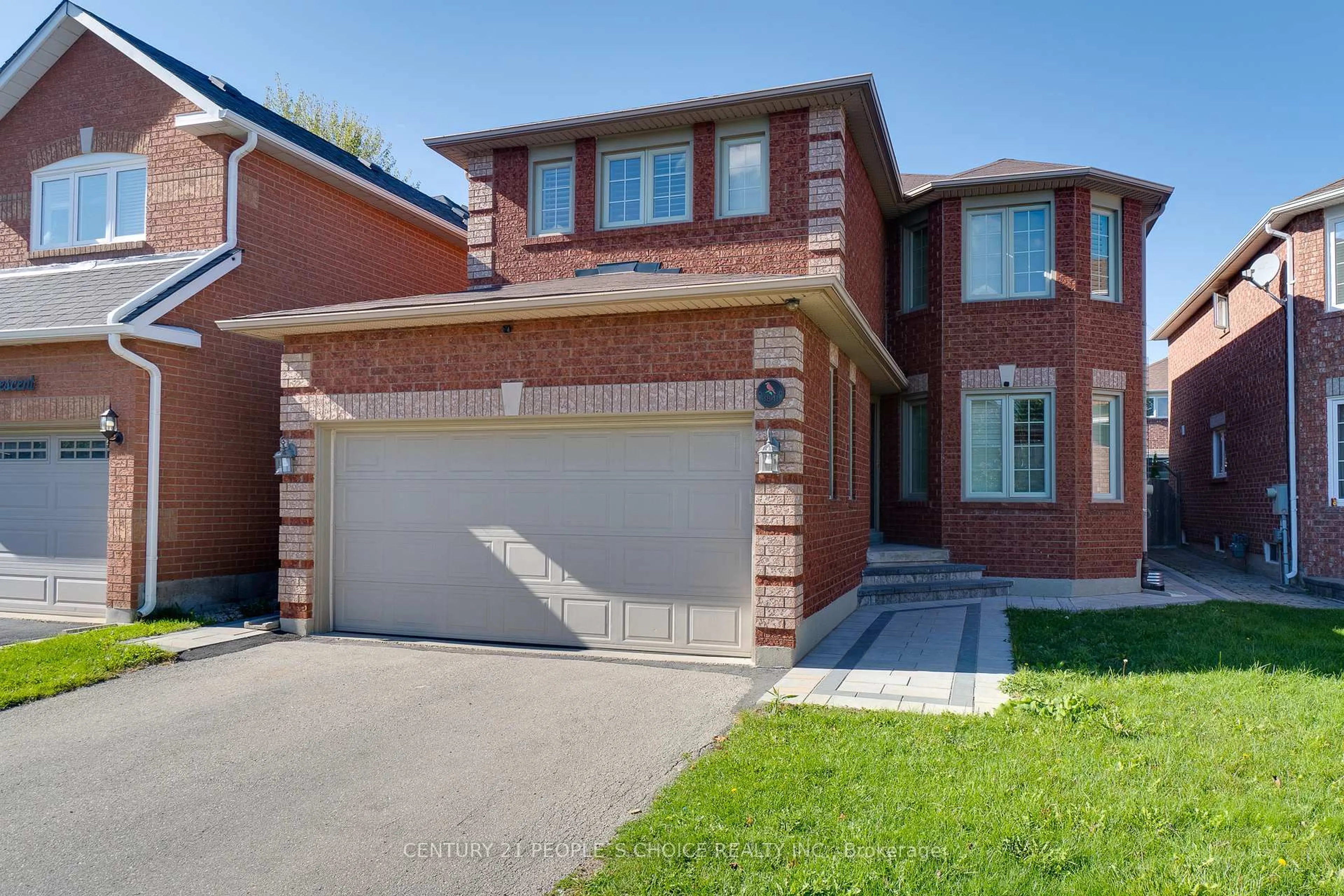 Home with brick exterior material, street for 3841 Periwinkle Cres, Mississauga Ontario L5N 6W8