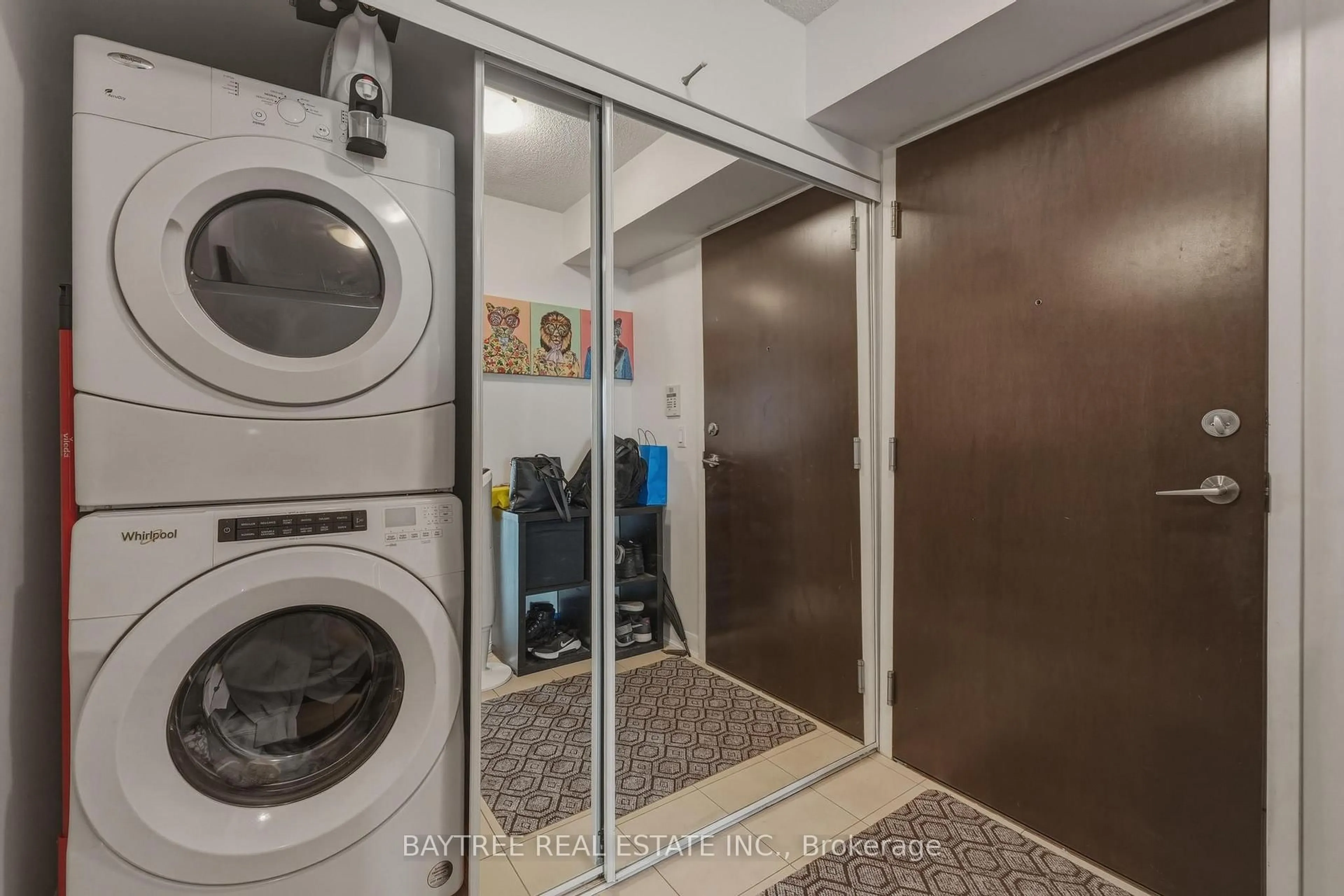 Laundry room for 215 Sherway Gardens Rd #1111, Toronto Ontario M9C 0A4
