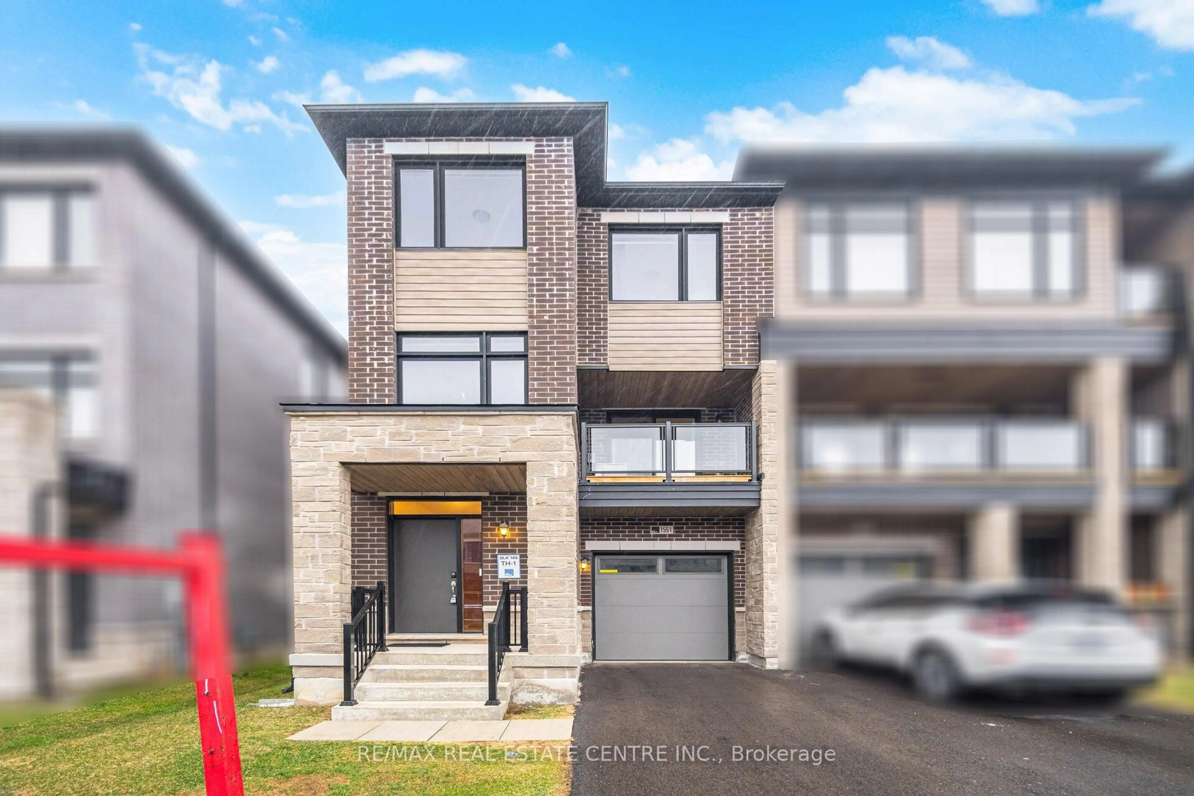 Home with brick exterior material, street for 1551 Labine Pt, Milton Ontario L9E 1V5