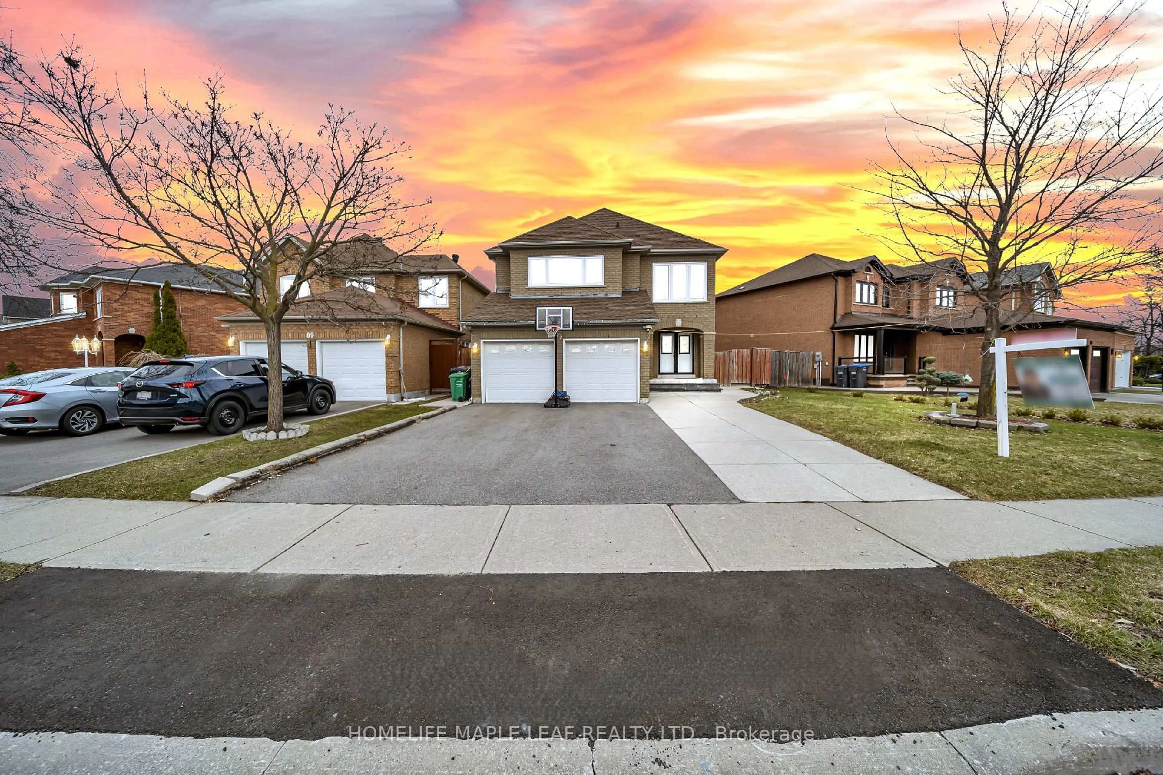 A pic from outside/outdoor area/front of a property/back of a property/a pic from drone, street for 87 Softneedle Ave, Brampton Ontario L6R 1L2
