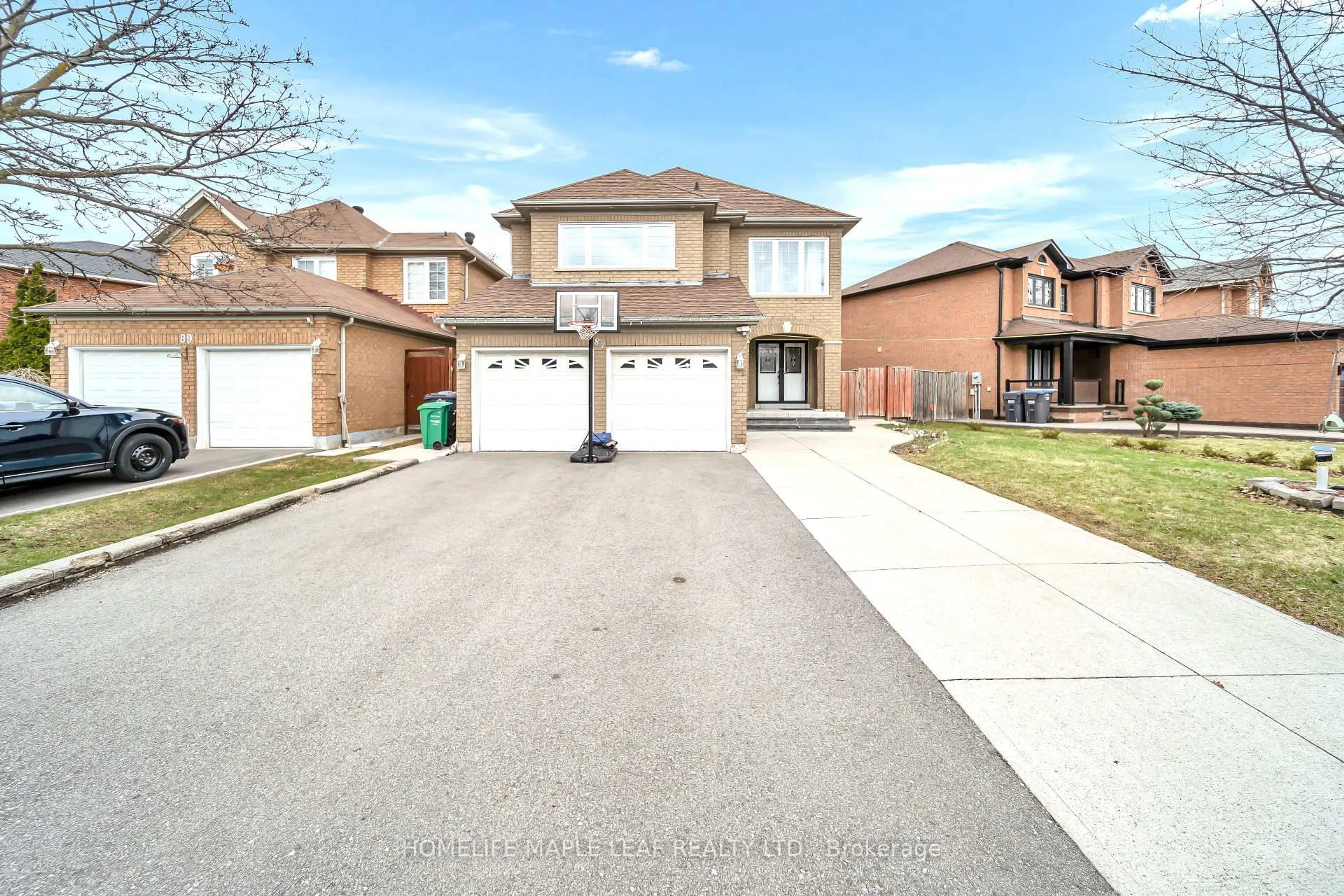 A pic from outside/outdoor area/front of a property/back of a property/a pic from drone, street for 87 Softneedle Ave, Brampton Ontario L6R 1L2