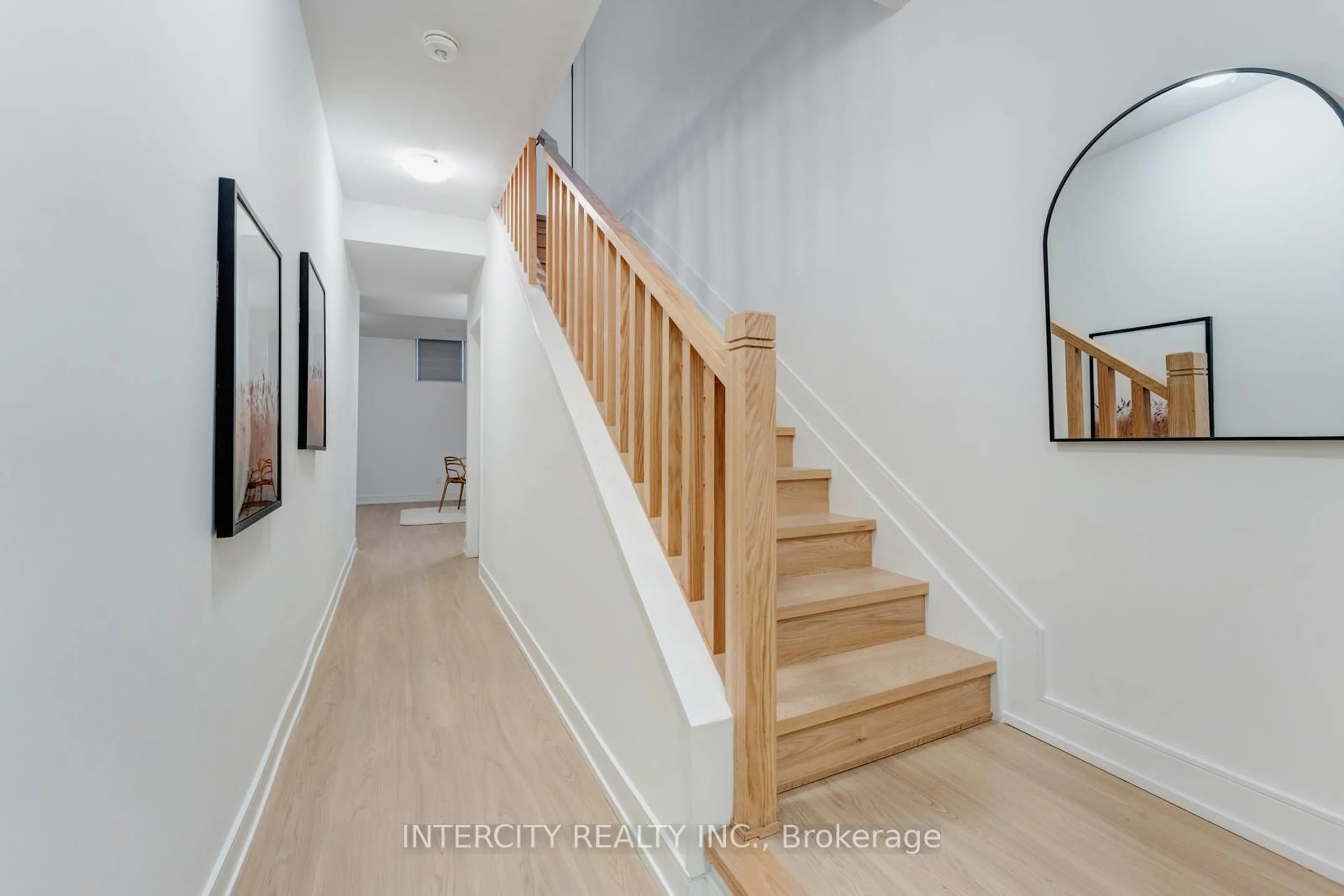 Unknown for 19 Desiree Pl, Caledon Ontario L7E 4L2