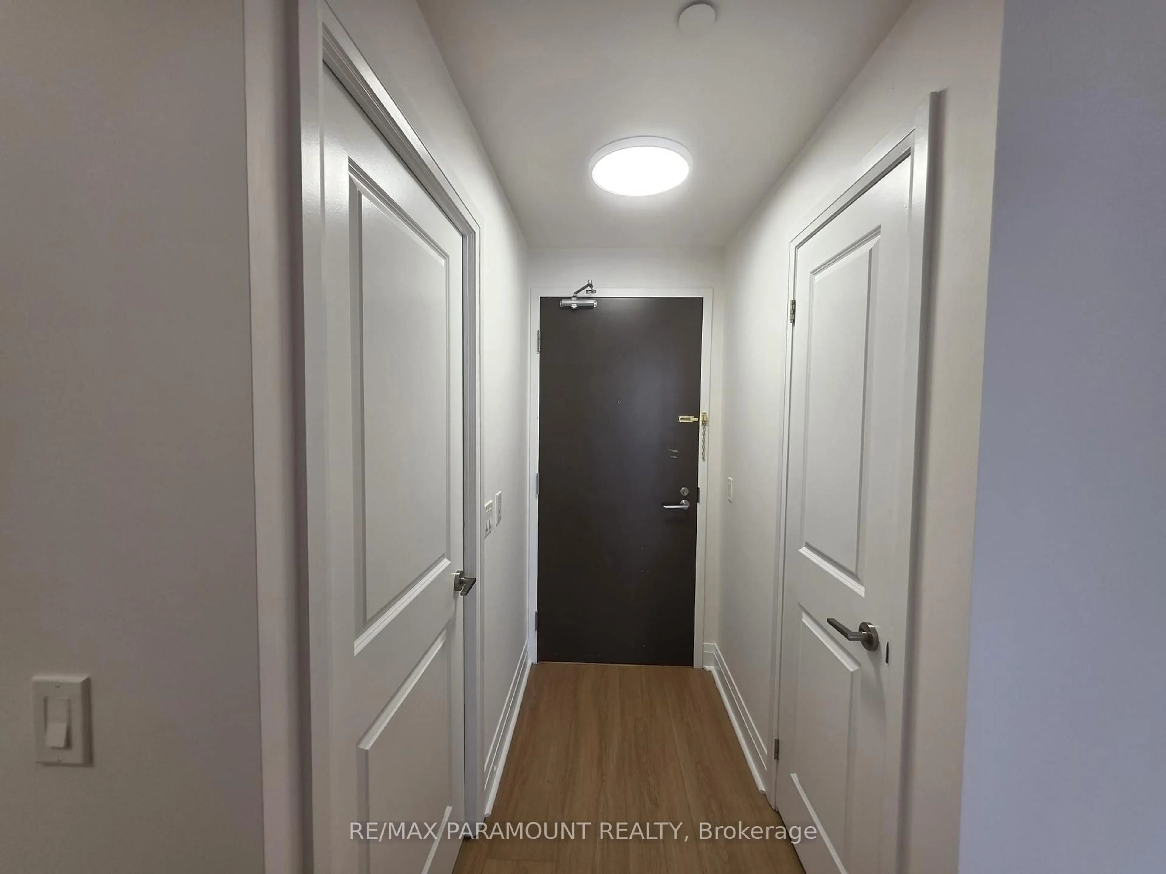 Indoor entryway for 15 Zorra St #1508, Toronto Ontario M8Z 0C1