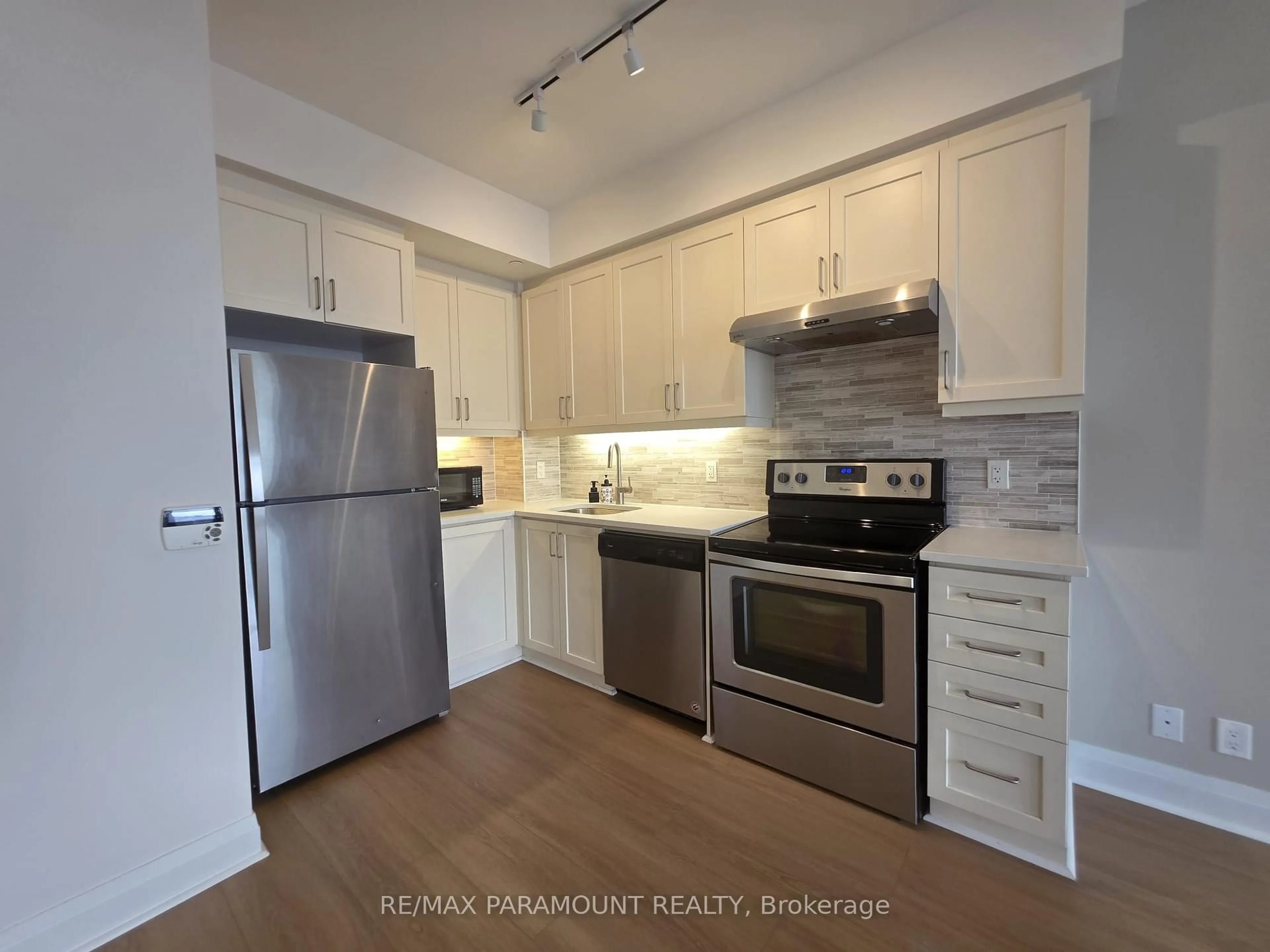 Standard kitchen, unknown for 15 Zorra St #1508, Toronto Ontario M8Z 0C1
