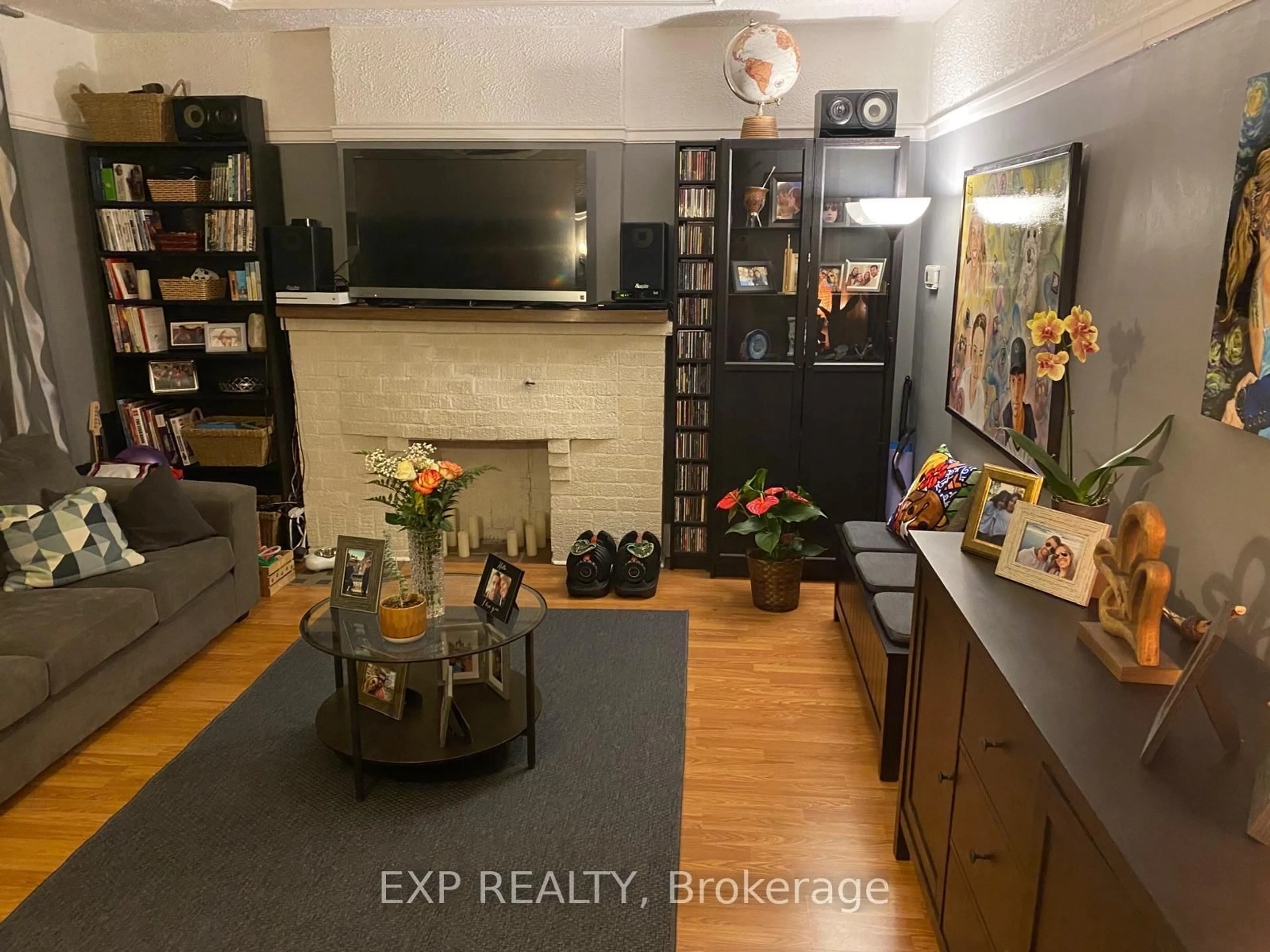 Unknown for 172 Eileen Ave, Toronto Ontario M6N 1W1