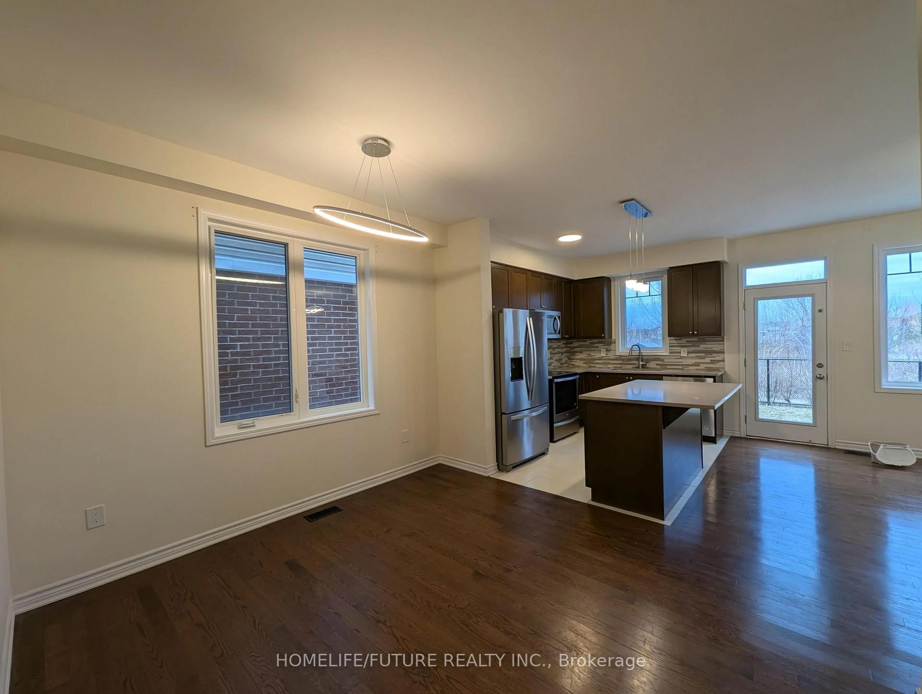 Open concept kitchen, unknown for 1574 Clitherow St, Milton Ontario L9E 0A5