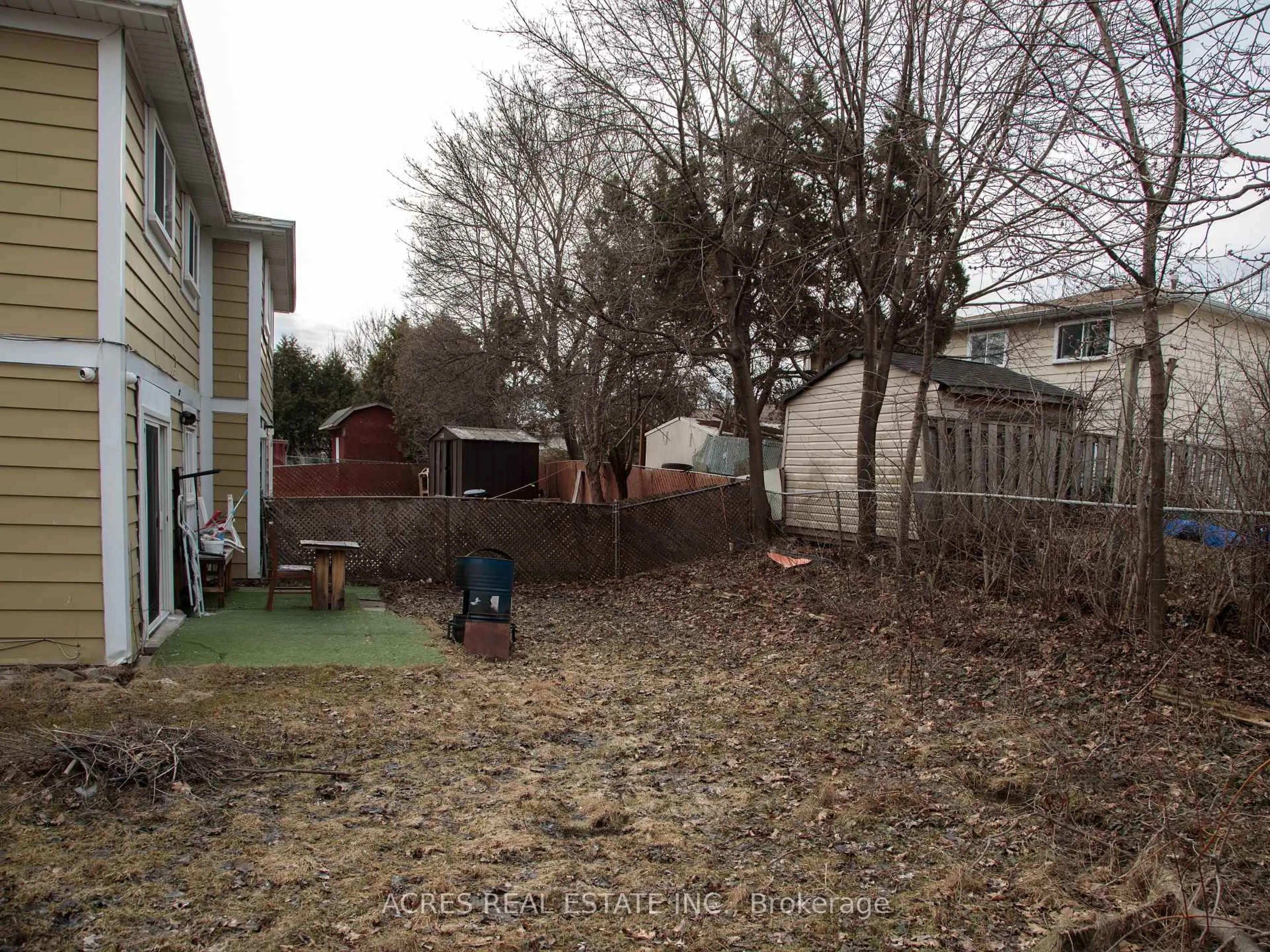 Blurry image for 20 Gladeside Pl, Brampton Ontario L6S 1X3