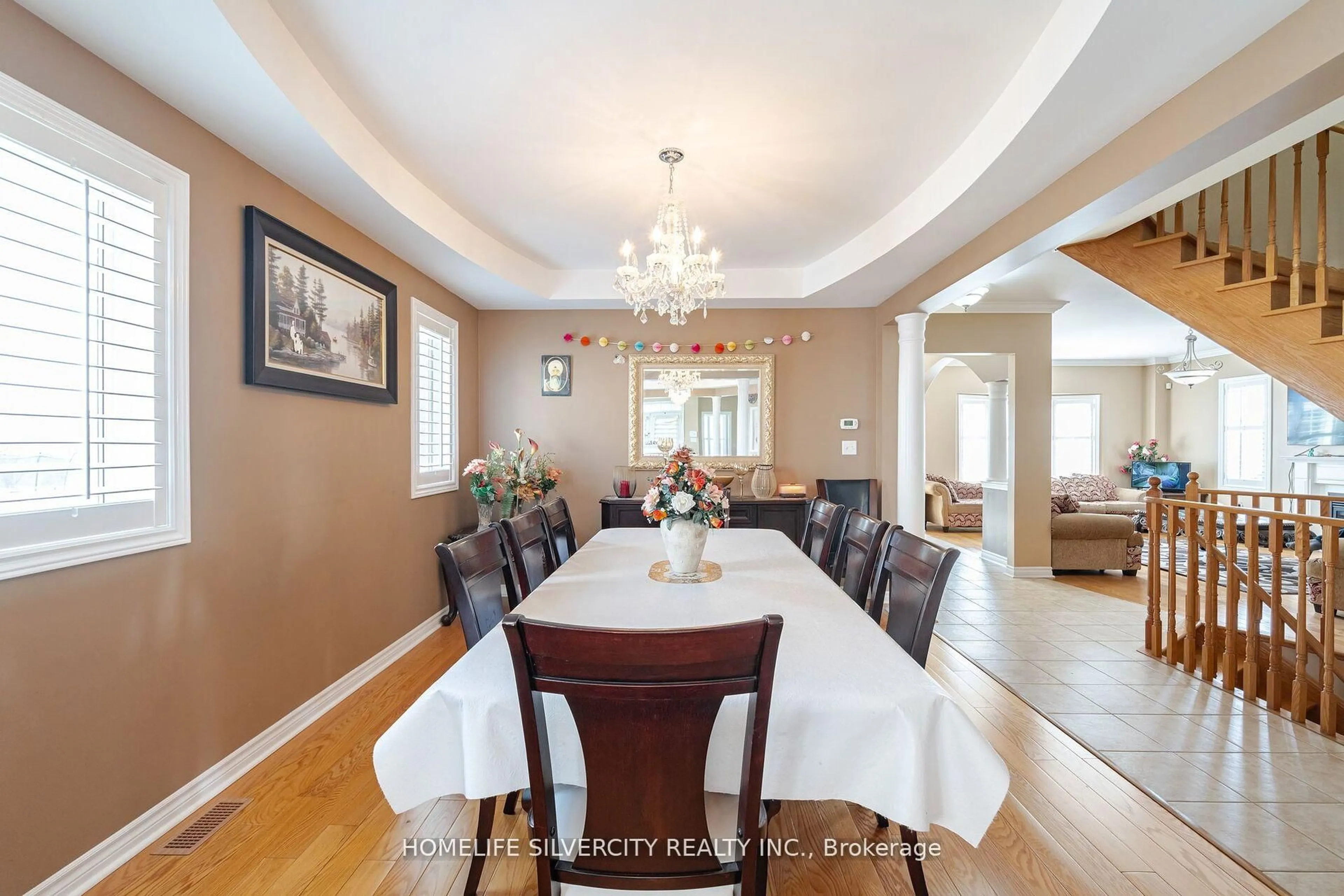 Dining room, unknown for 14 Oakhaven Rd, Brampton Ontario L6P 2Y3