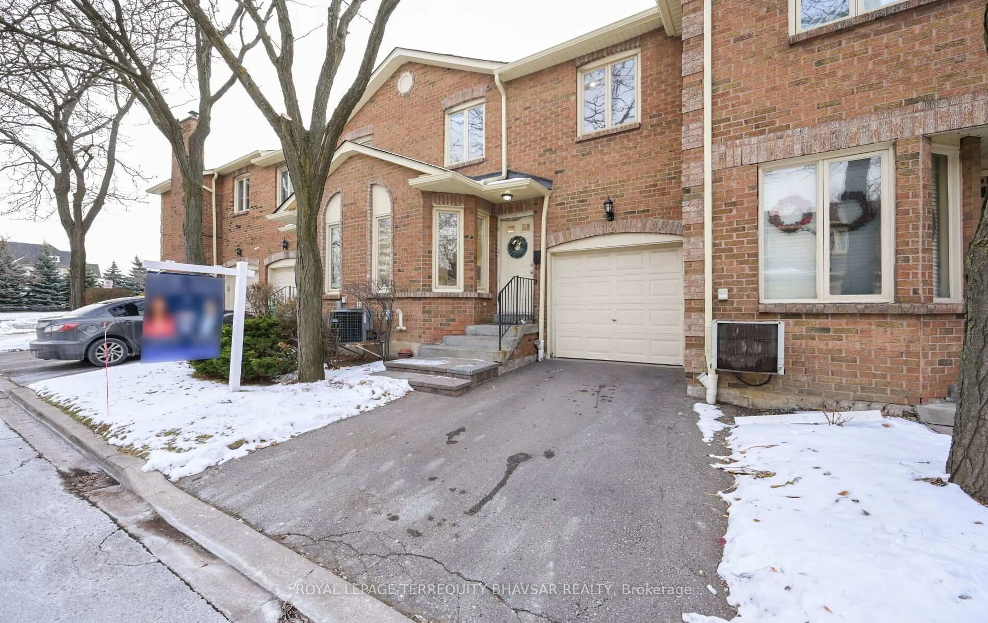 Home with brick exterior material, street for 5020 Delaware Dr #12, Mississauga Ontario L4Z 3C4