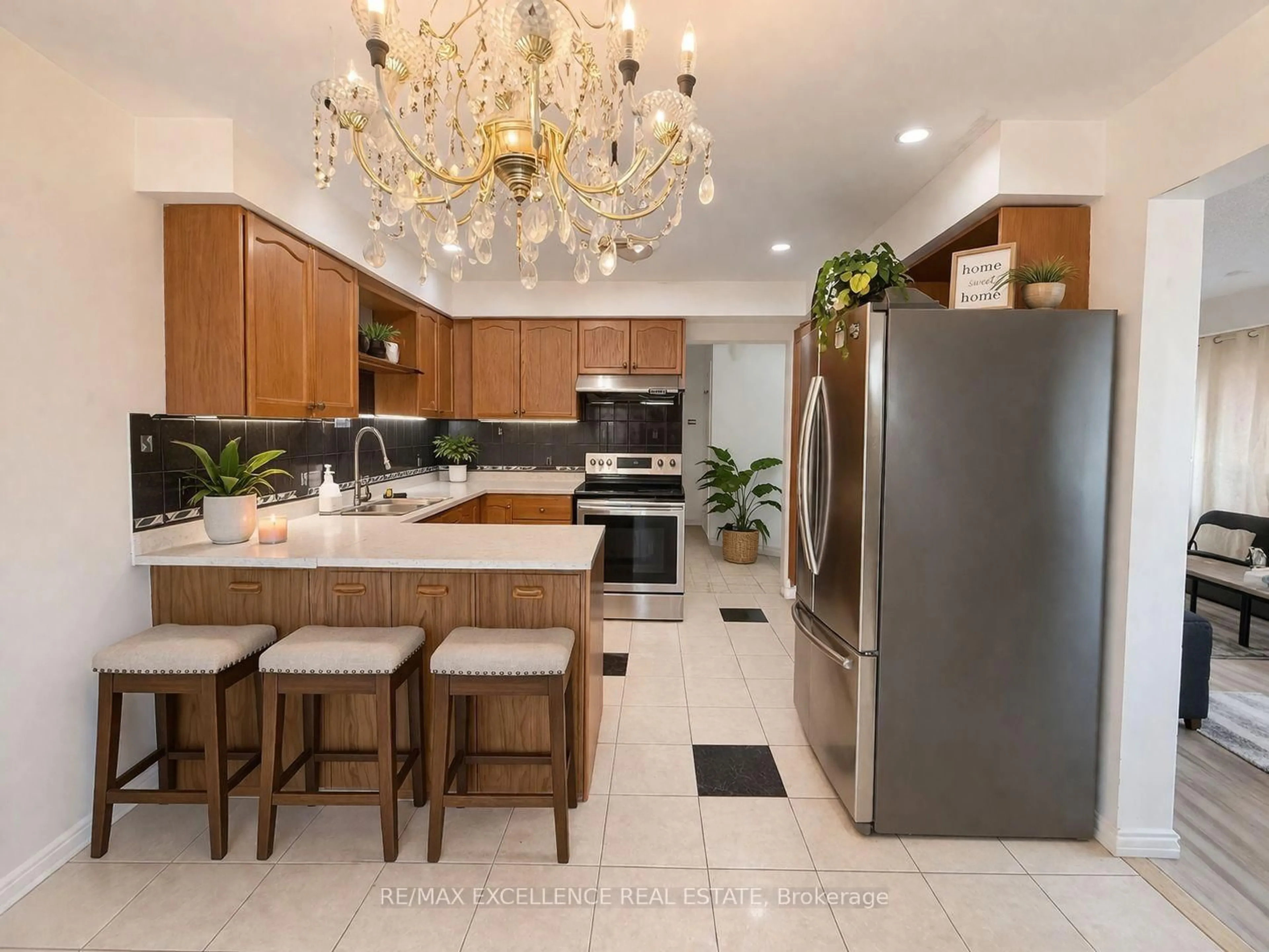 Contemporary kitchen, ceramic/tile floor for 68 Alabaster Dr, Brampton Ontario L6V 4G4