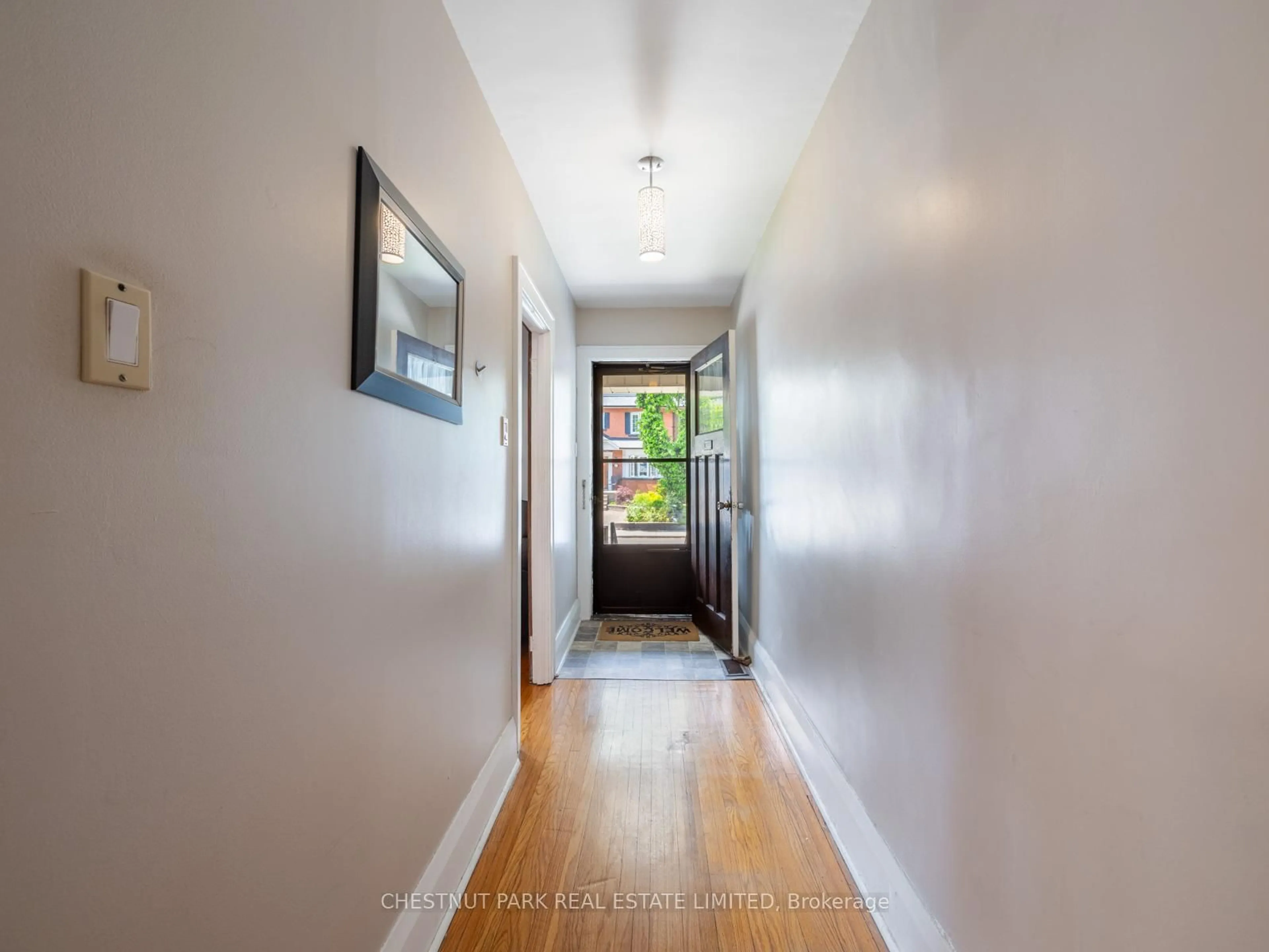 Indoor entryway for 673 Durie St, Toronto Ontario M6S 3H4