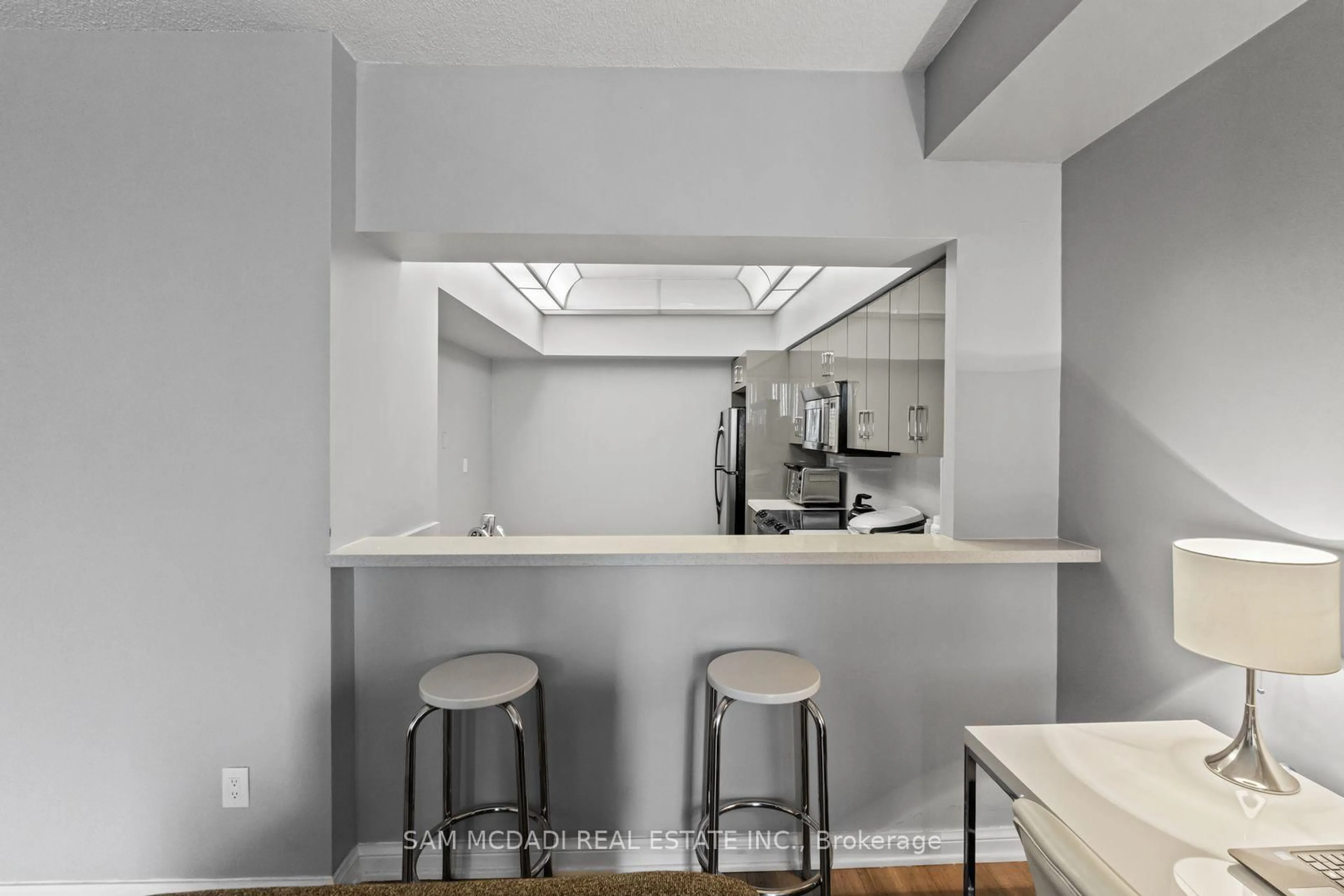 Unknown for 24 Hanover Rd #2205, Brampton Ontario L6S 5K8