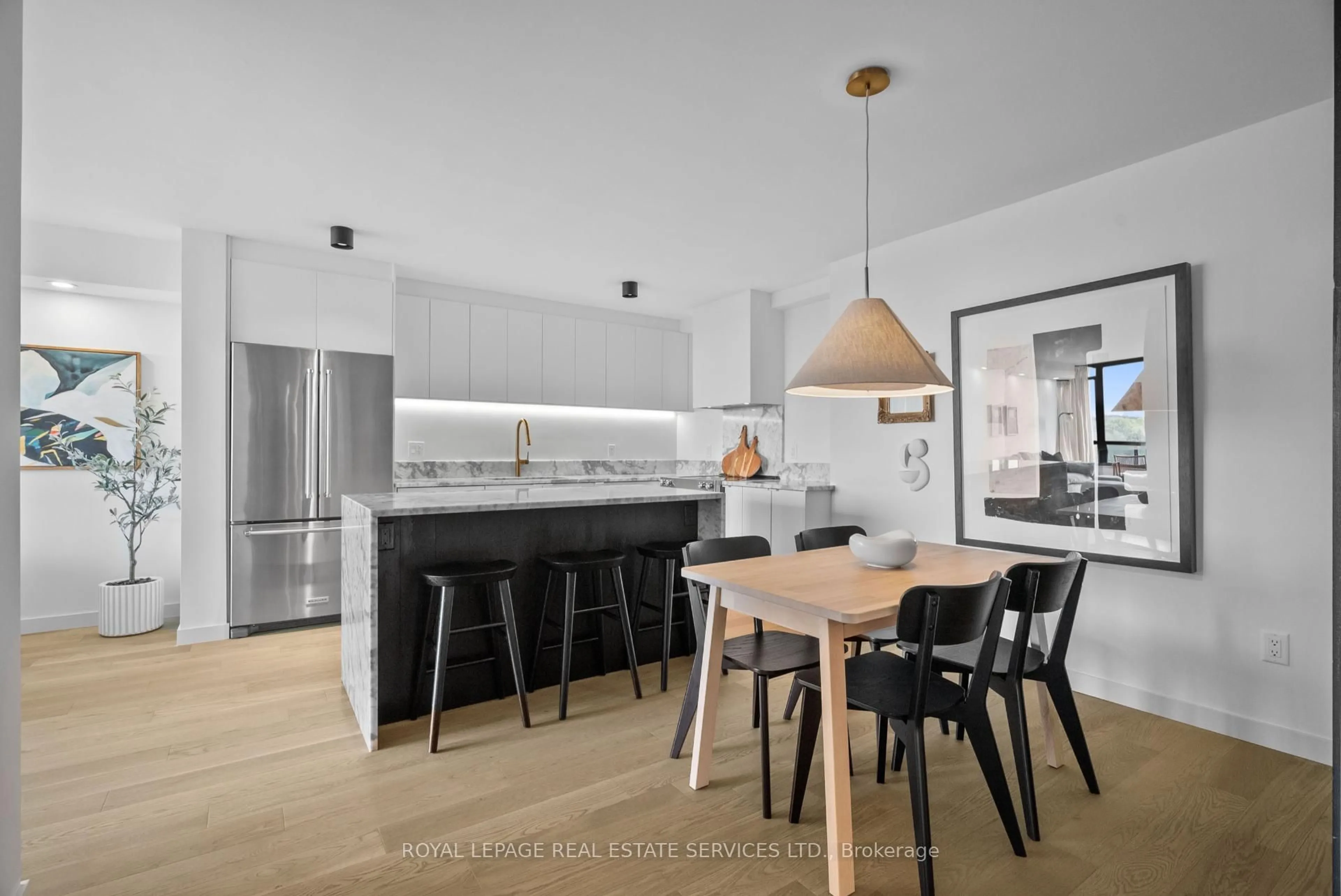 Open concept kitchen, unknown for 1320 Islington Ave #1005, Toronto Ontario M9A 5C6