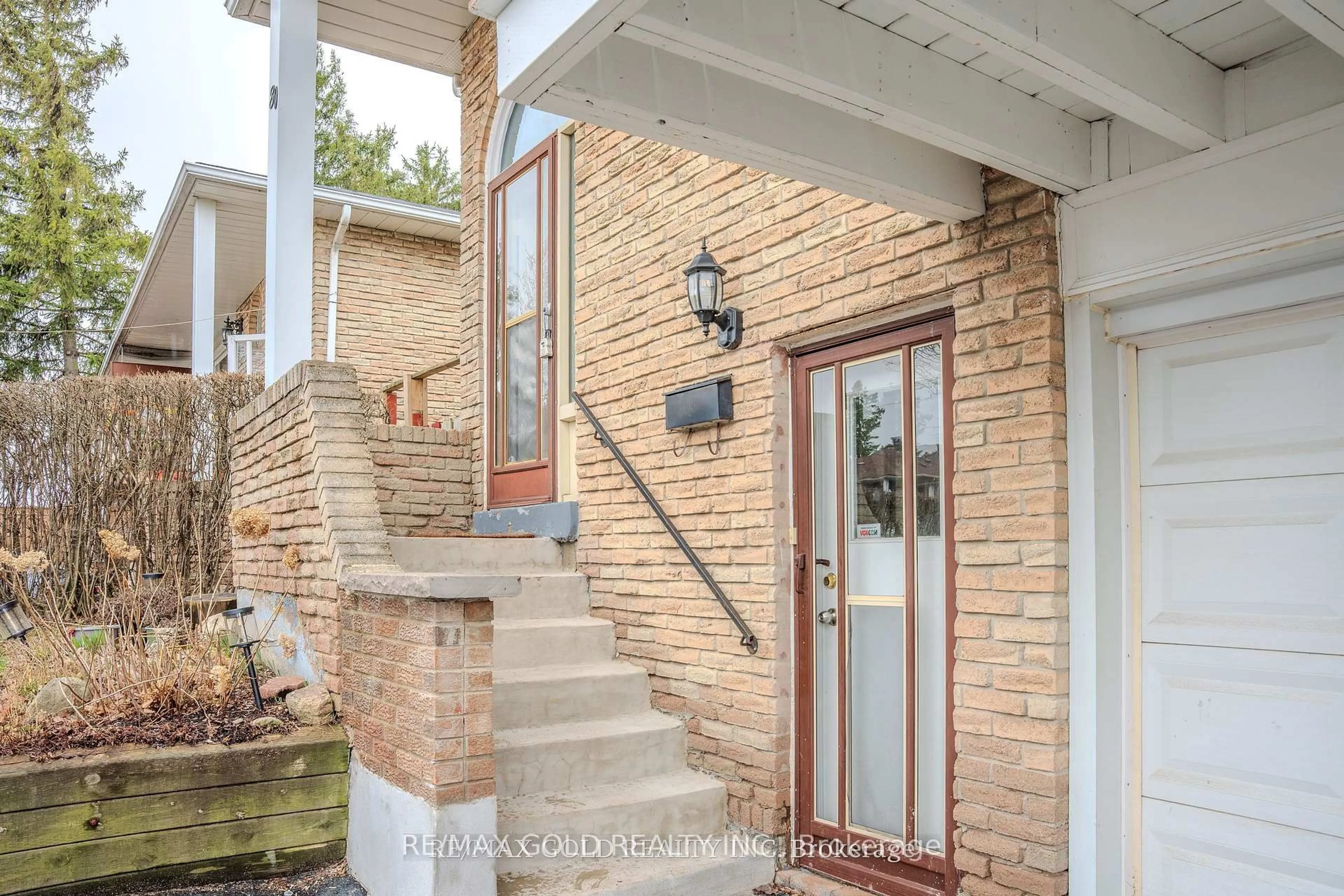 Unknown for 80 Ivybridge Dr, Brampton Ontario L6V 2X3