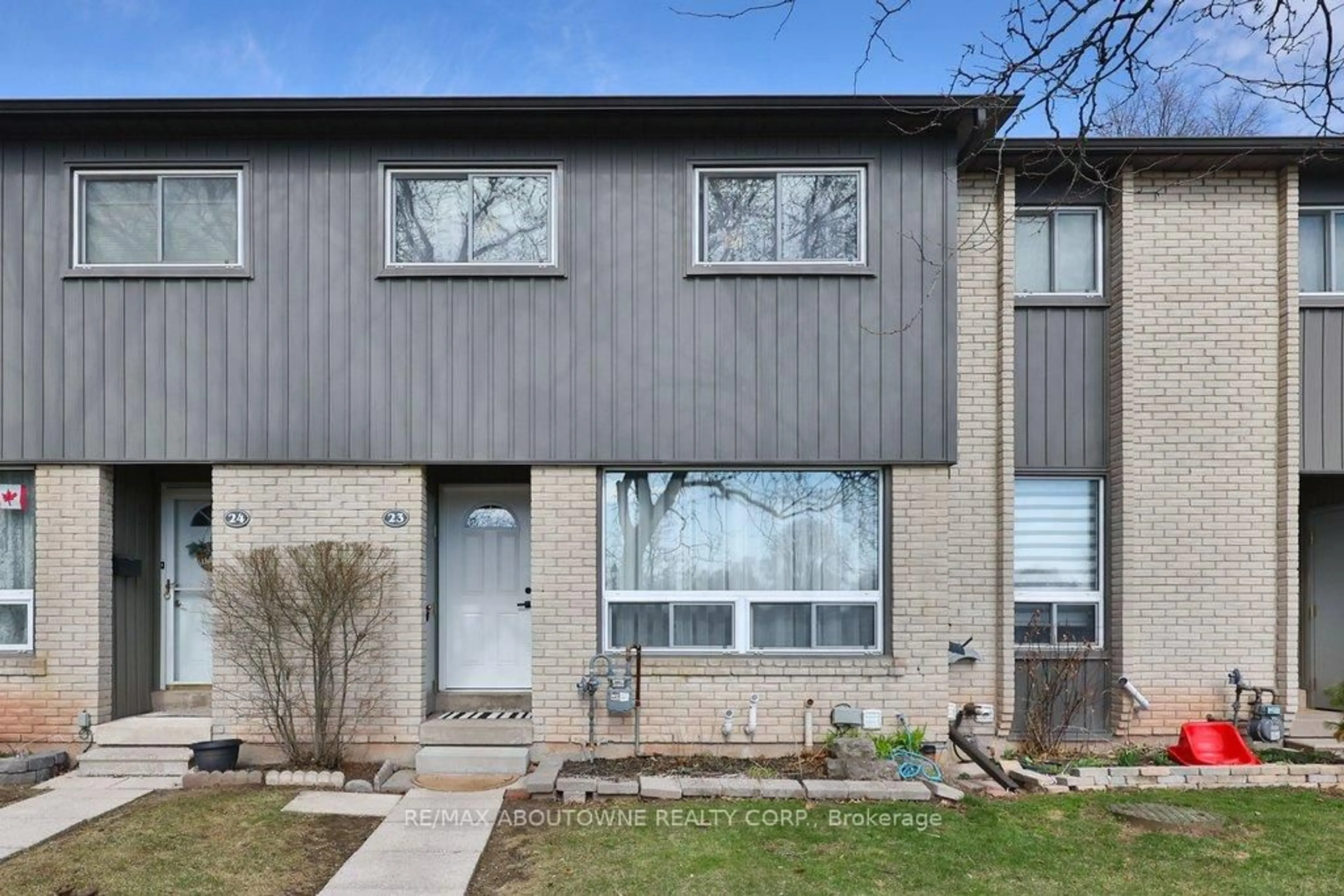 Unknown for 1525 Elm Rd #23, Oakville Ontario L6H 1W3