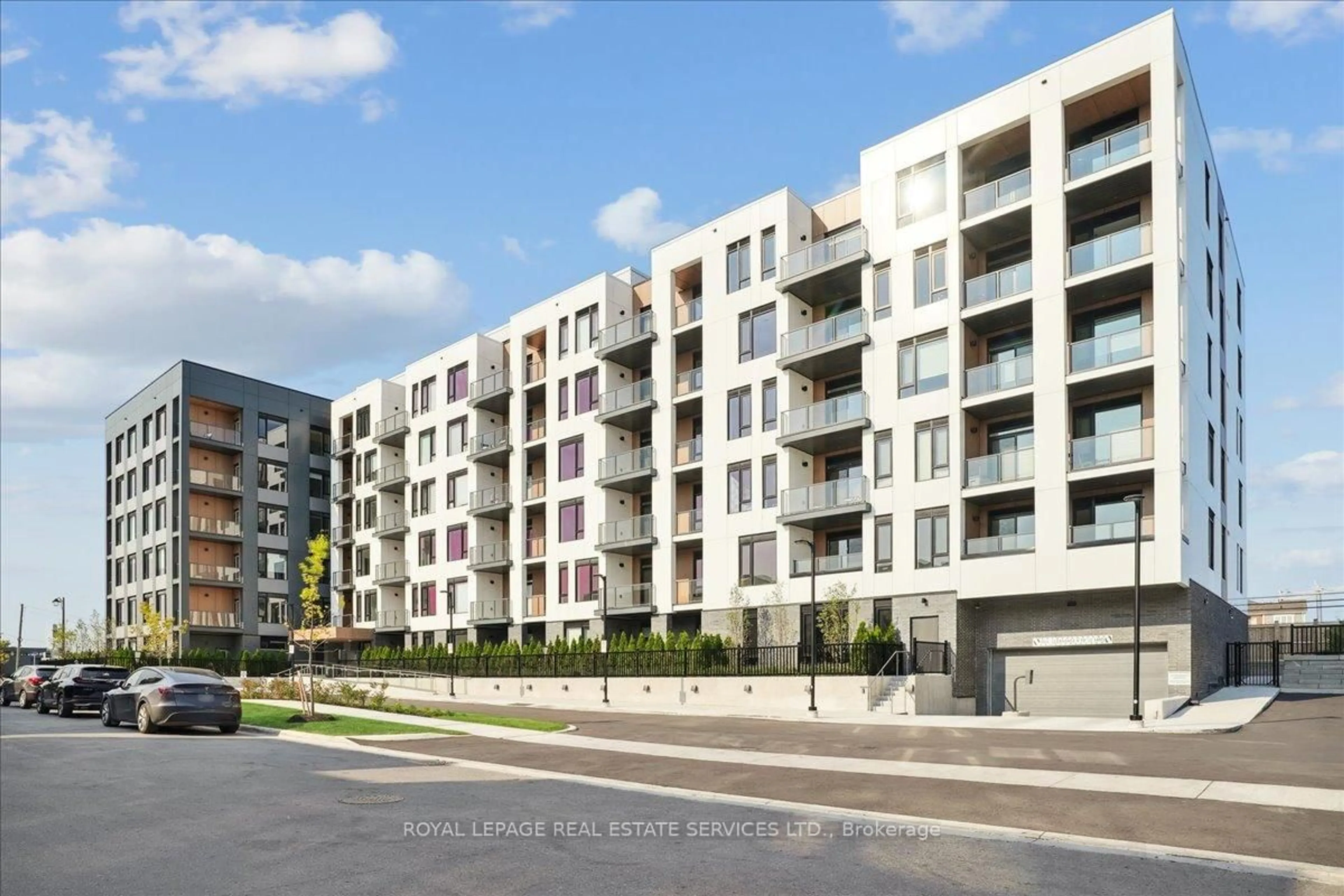 Unknown for 1440 Clarriage Crt #202, Milton Ontario L9T 2X5