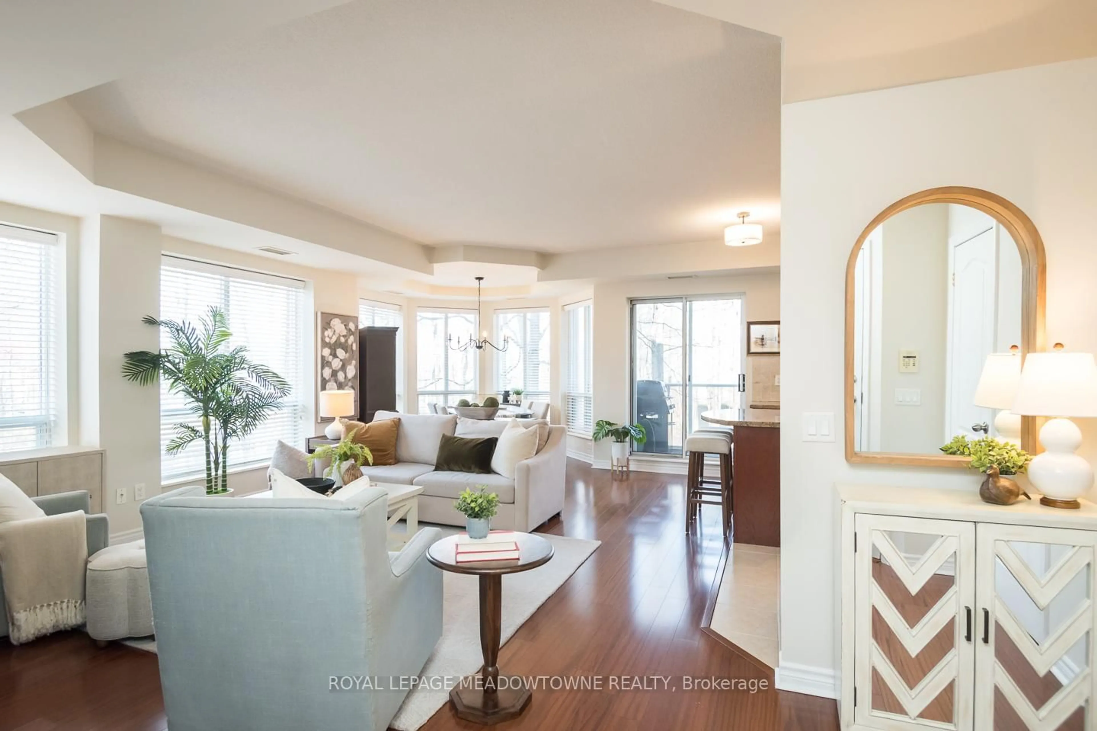 Living room with furniture, unknown for 483 Faith Dr #311, Mississauga Ontario L5R 0A1