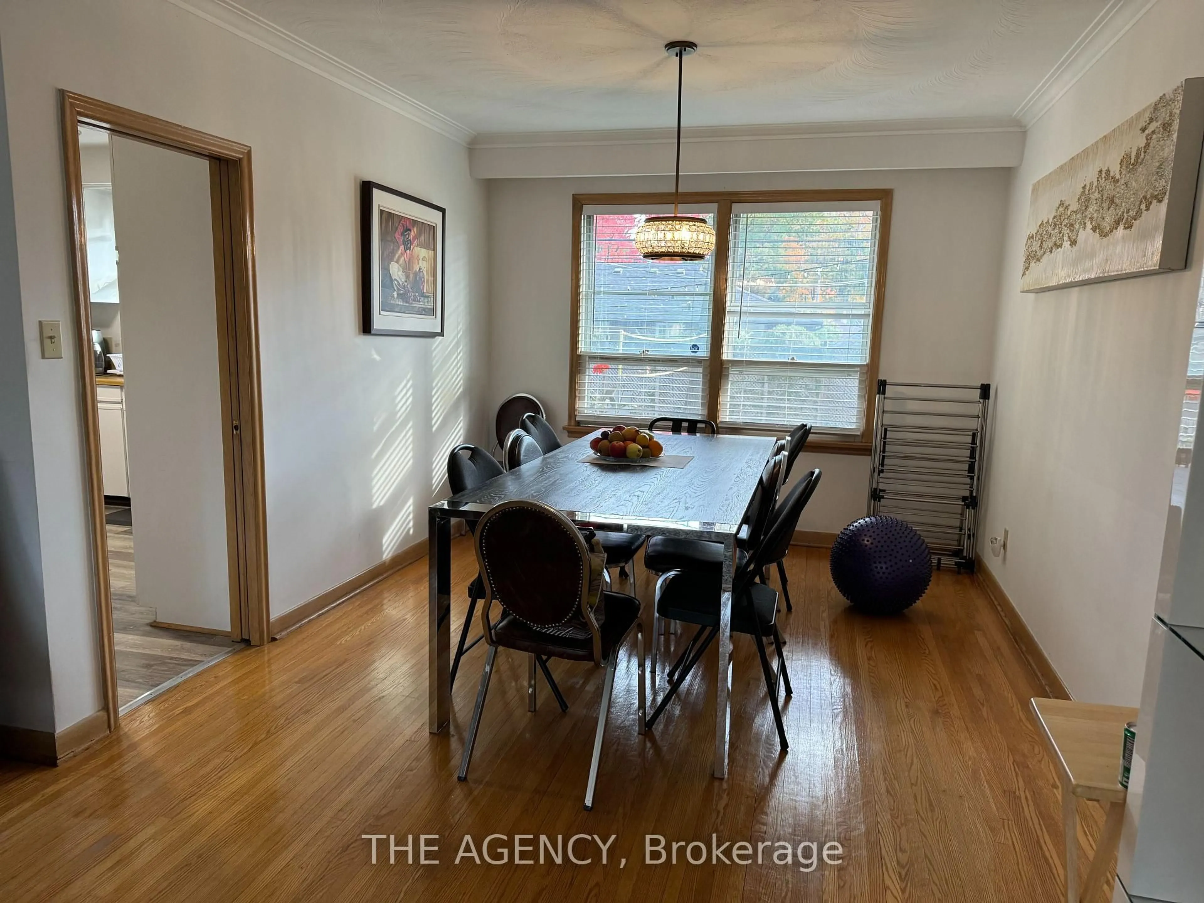 A pic of a room for 64 Farningham Cres, Toronto Ontario M9B 3B6