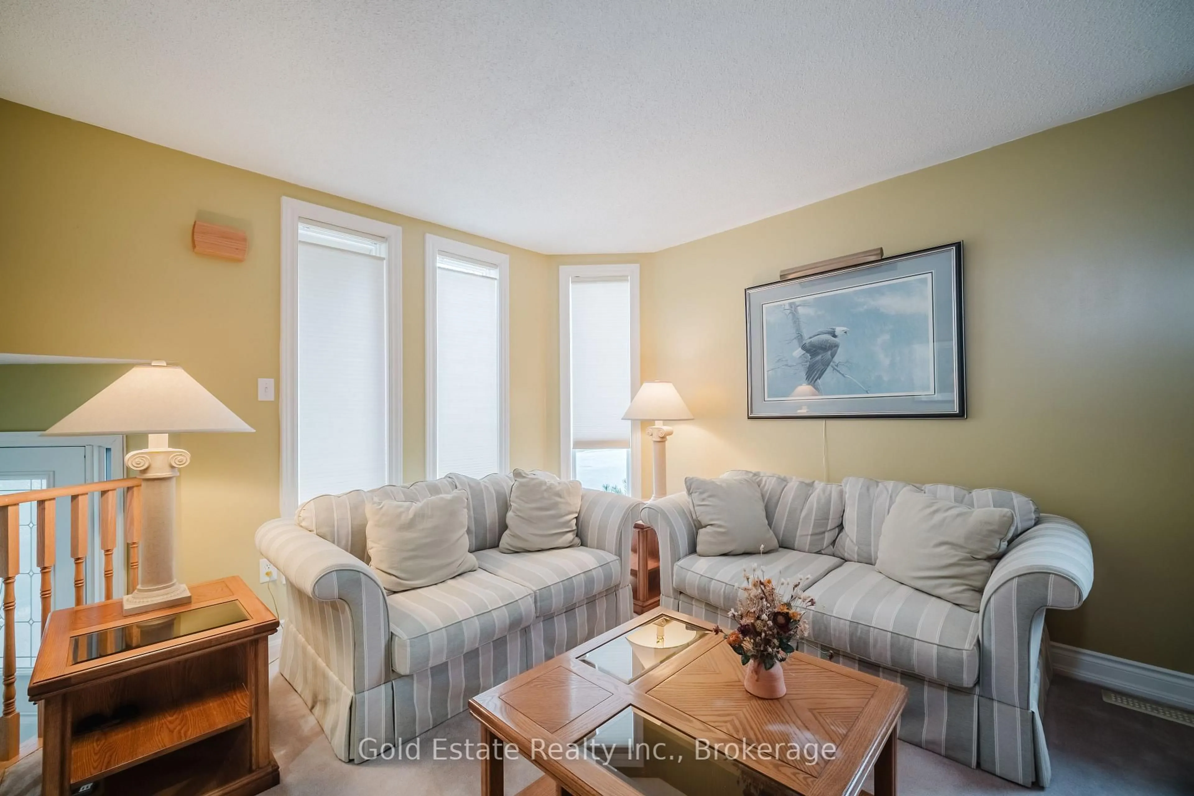 Living room with furniture, unknown for 59 Royal Orchard Dr, Brampton Ontario L6X 4M5