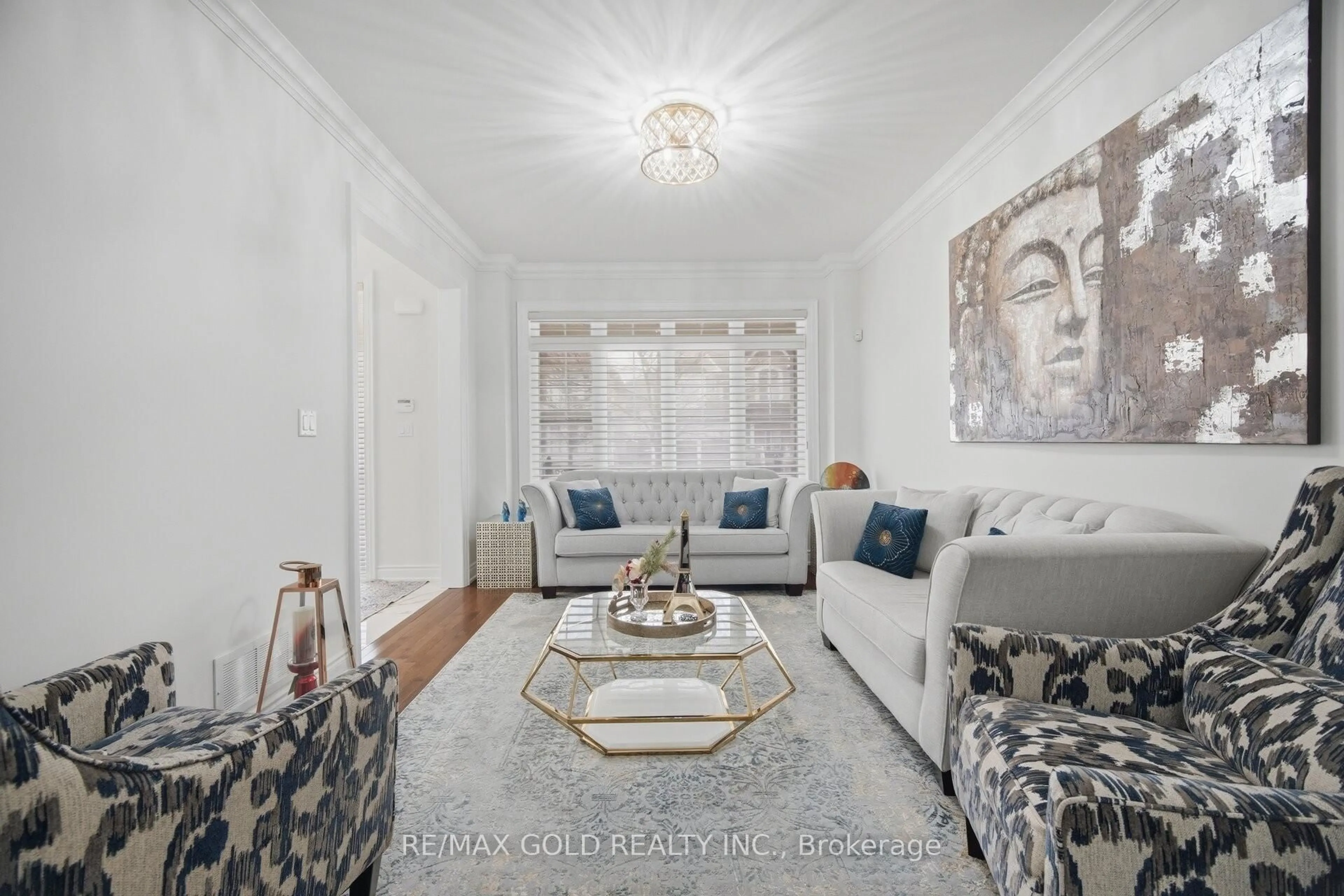 Living room with furniture, unknown for 43 Decorso Dr, Brampton Ontario L6P 3Y3