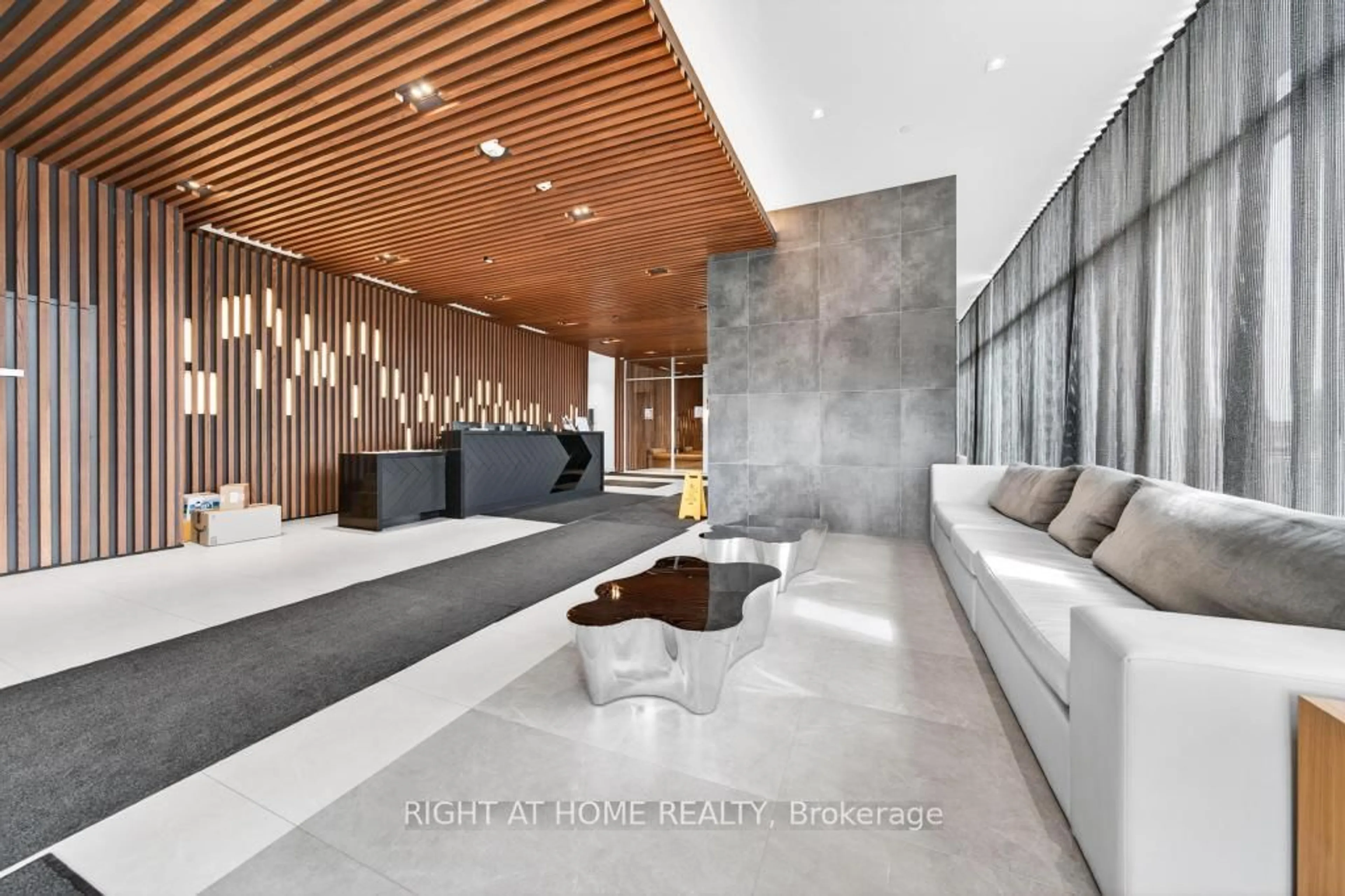 Lobby for 297 Oak Walk Dr #1104, Oakville Ontario L6H 3R6