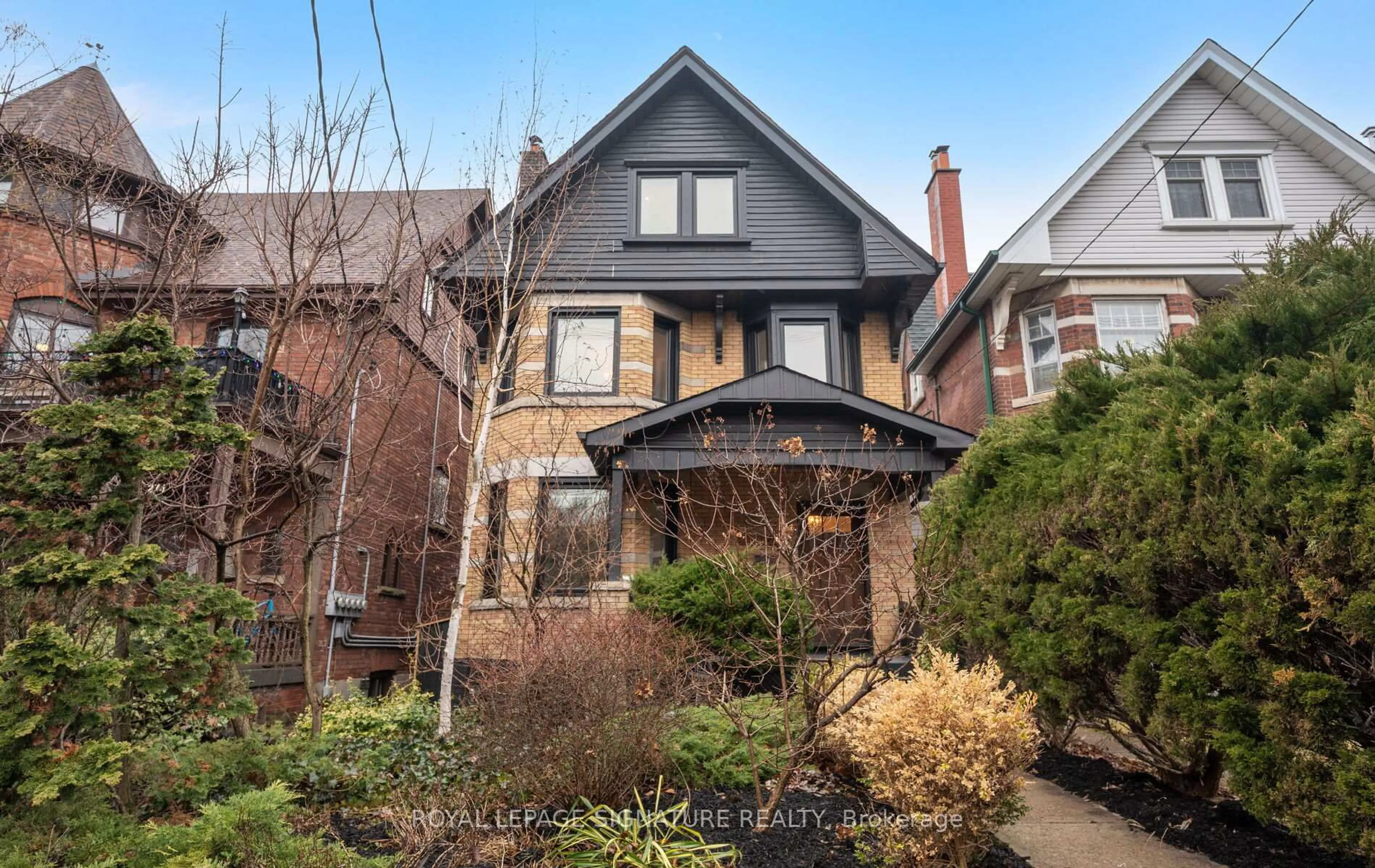 Home with brick exterior material, street for 276 Roncesvalles Ave, Toronto Ontario M6R 2M2