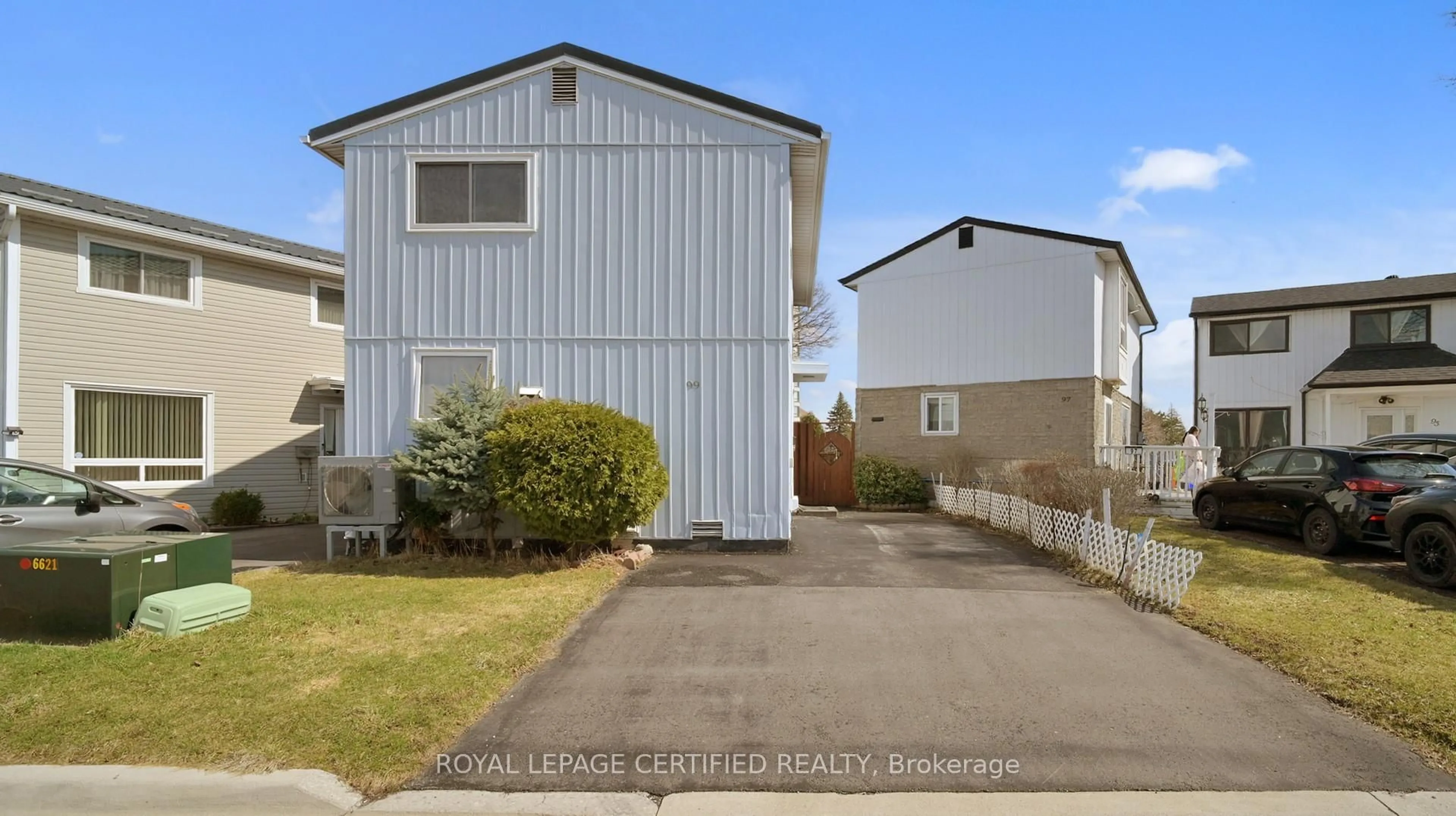 Unknown for 99 Huntingwood Cres, Brampton Ontario L6S 1S5