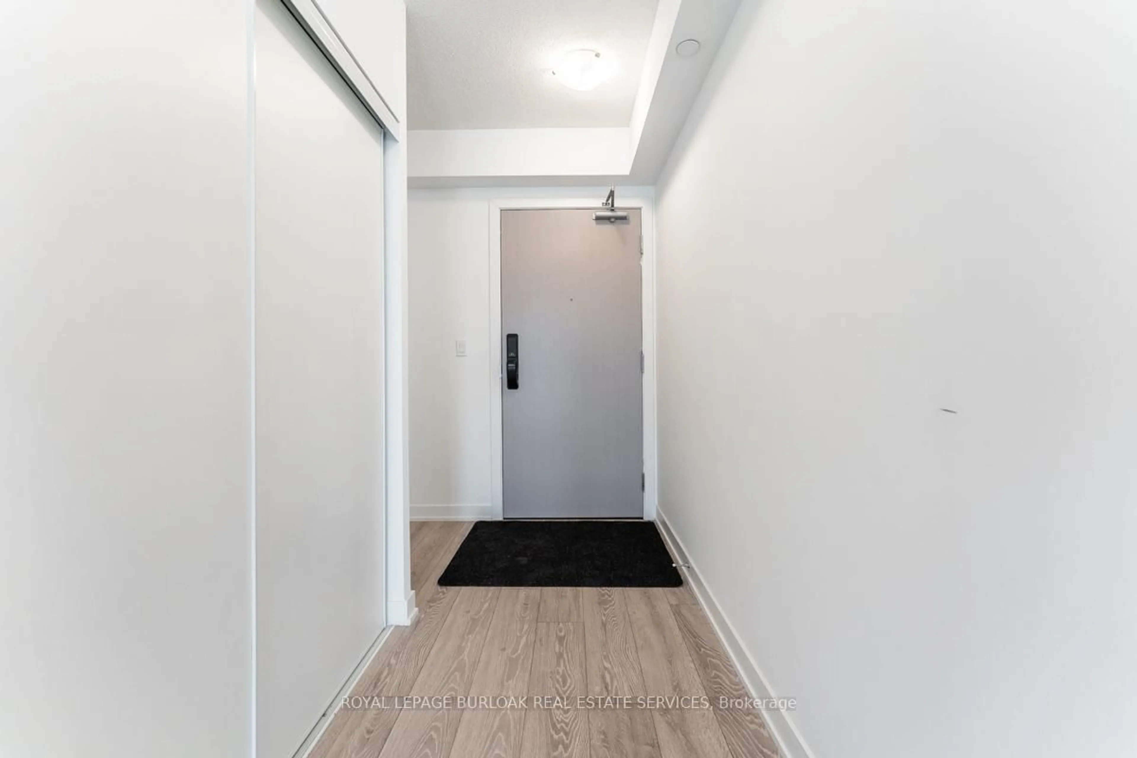 Indoor entryway for 3210 Dakota Common #A201, Burlington Ontario L7M 2A8