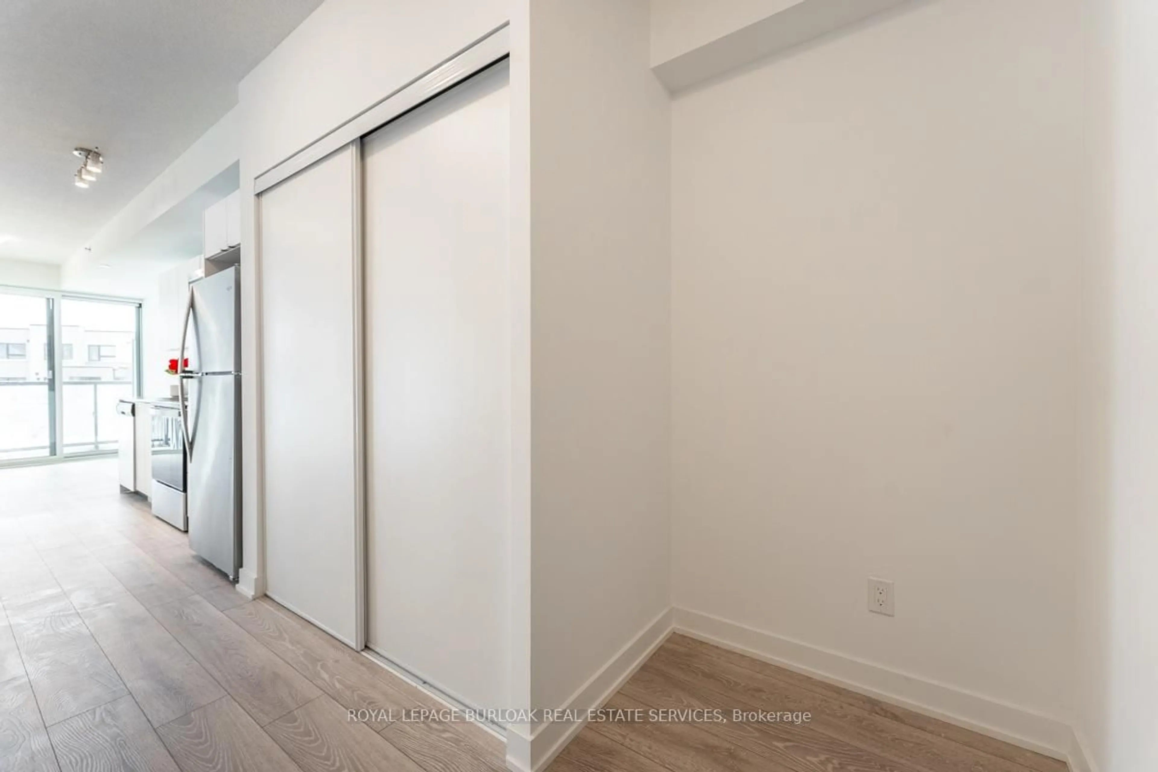 A pic of a room for 3210 Dakota Common #A201, Burlington Ontario L7M 2A8