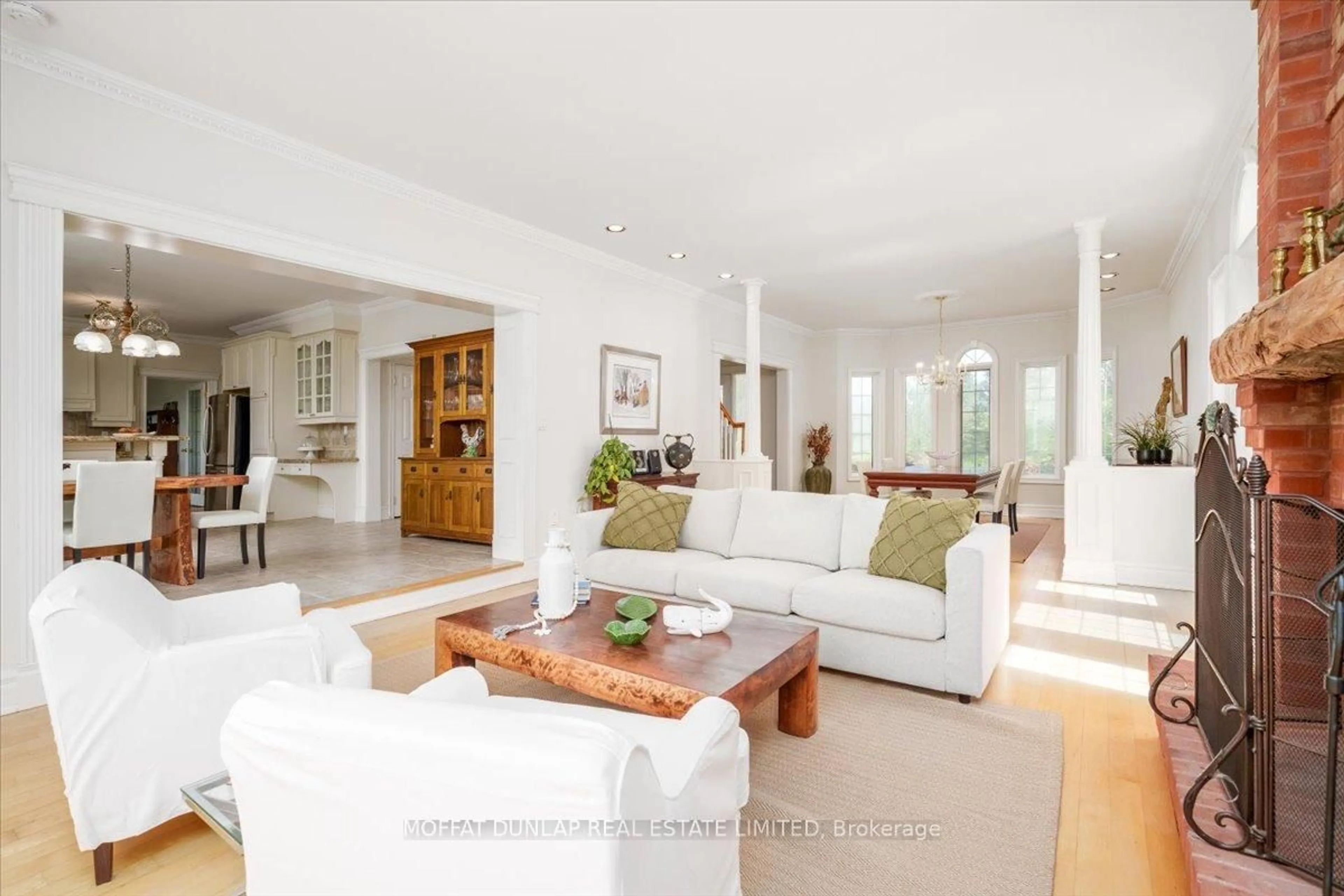 Living room with furniture, ceramic/tile floor for 15316 Mount Wolfe Rd, Caledon Ontario L7E 3N7