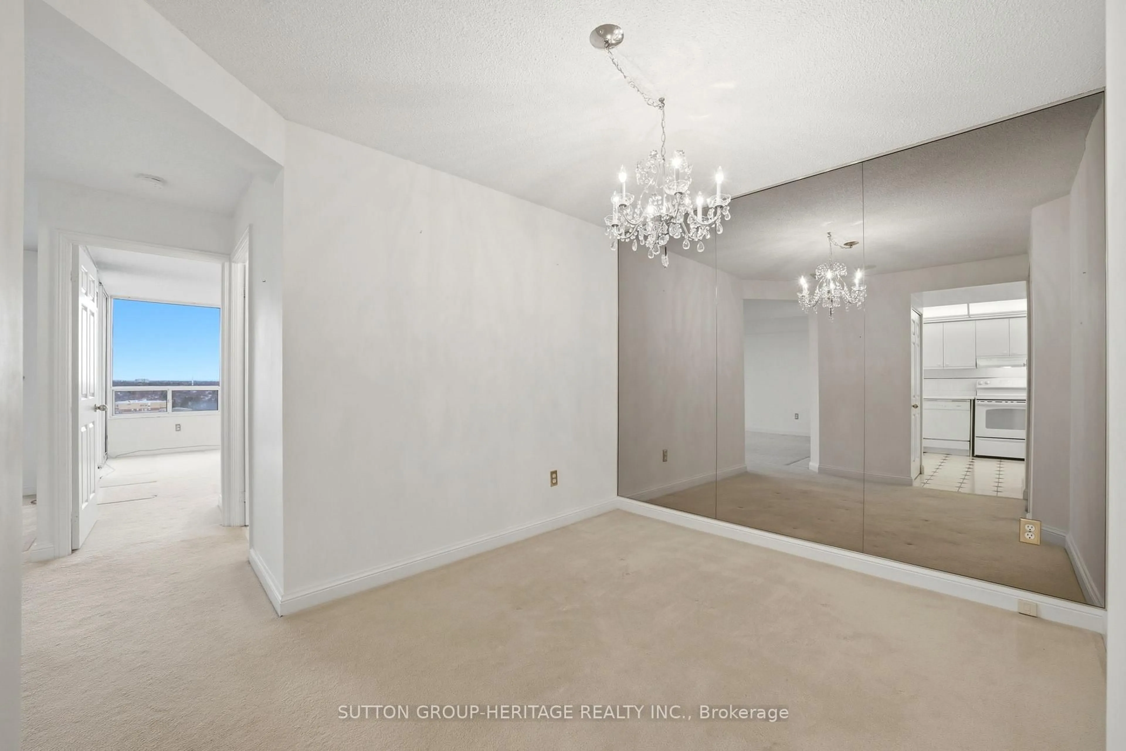 A pic of a room for 24 Hanover Rd #1405, Brampton Ontario L6S 5K8