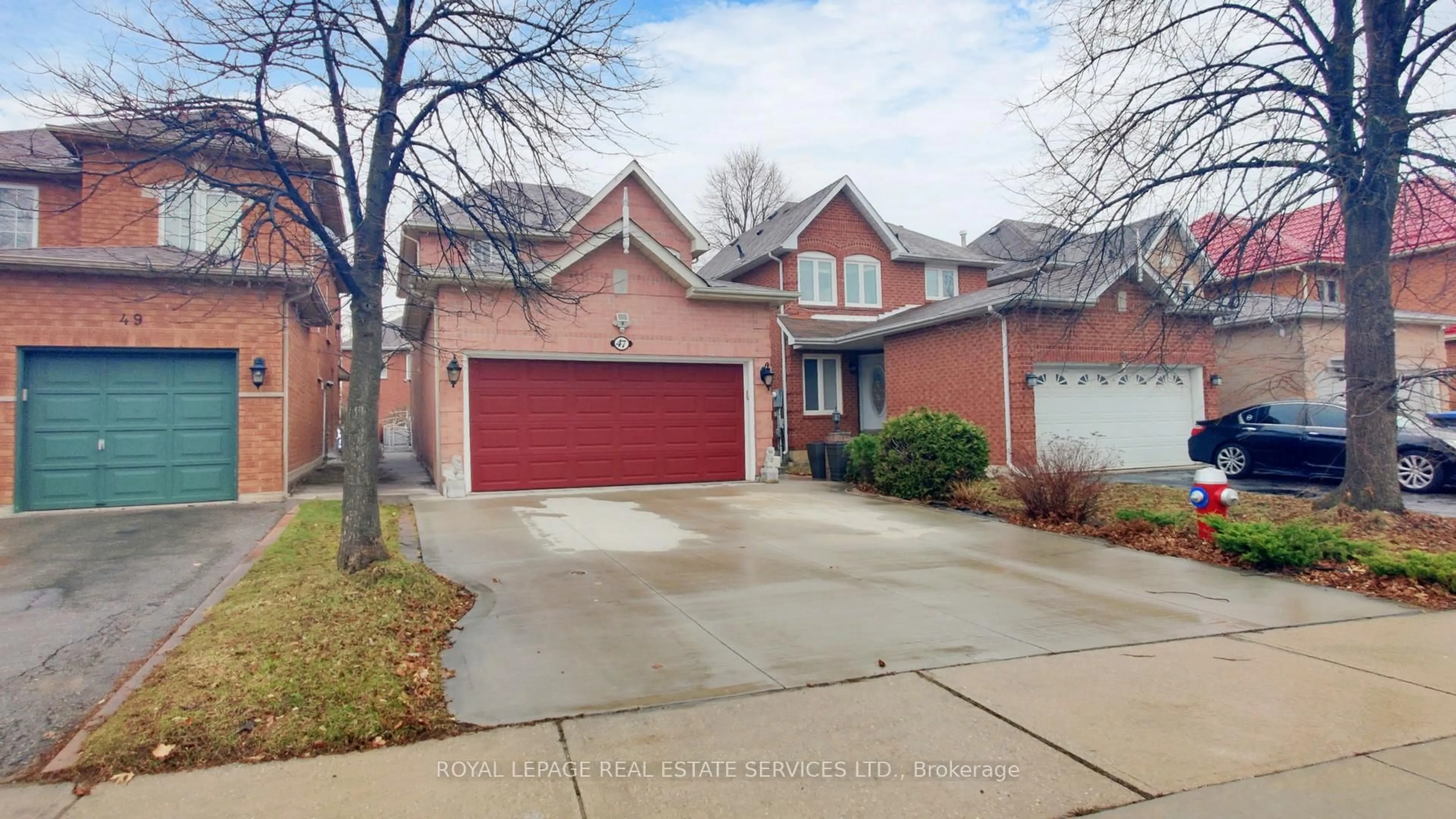 Home with brick exterior material, street for 47 Hood Cres, Brampton Ontario L6Y 4S7