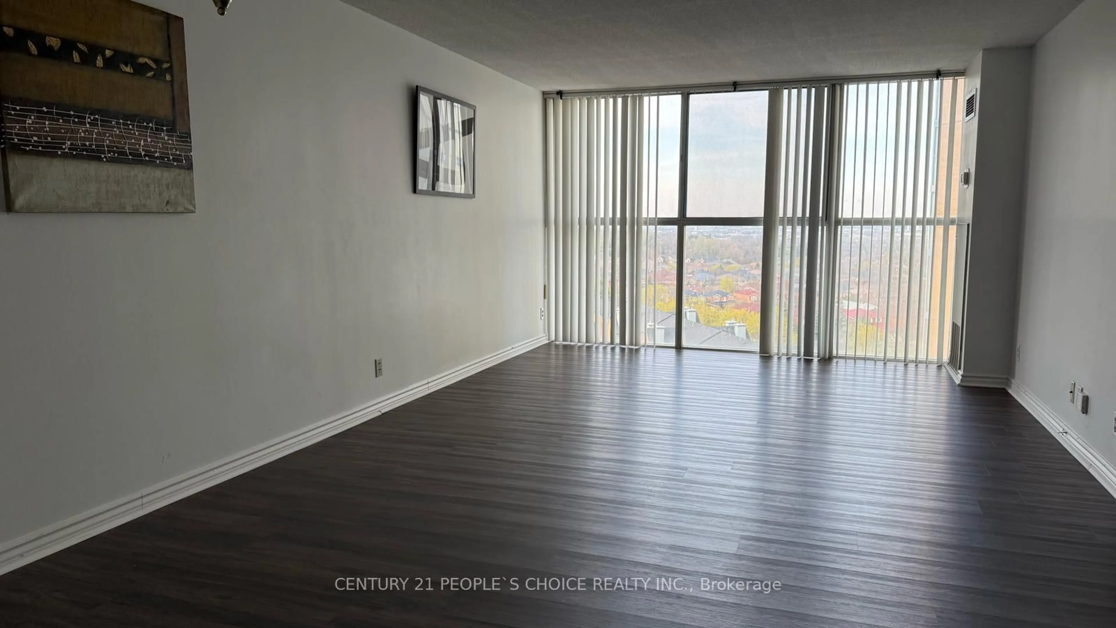 A pic of a room for 25 Trailwood Dr #1206, Mississauga Ontario L4Z 3K9