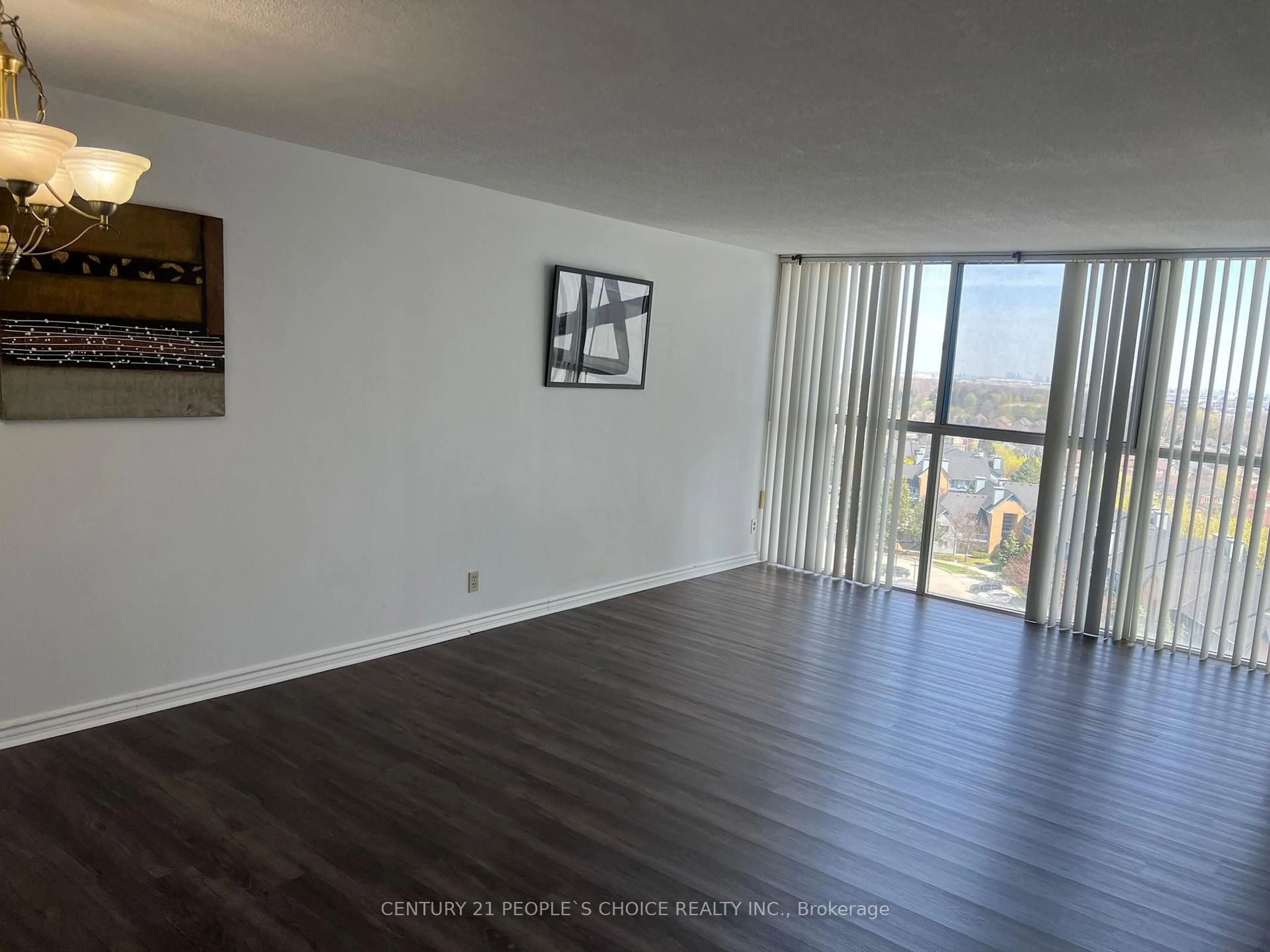 A pic of a room for 25 Trailwood Dr #1206, Mississauga Ontario L4Z 3K9