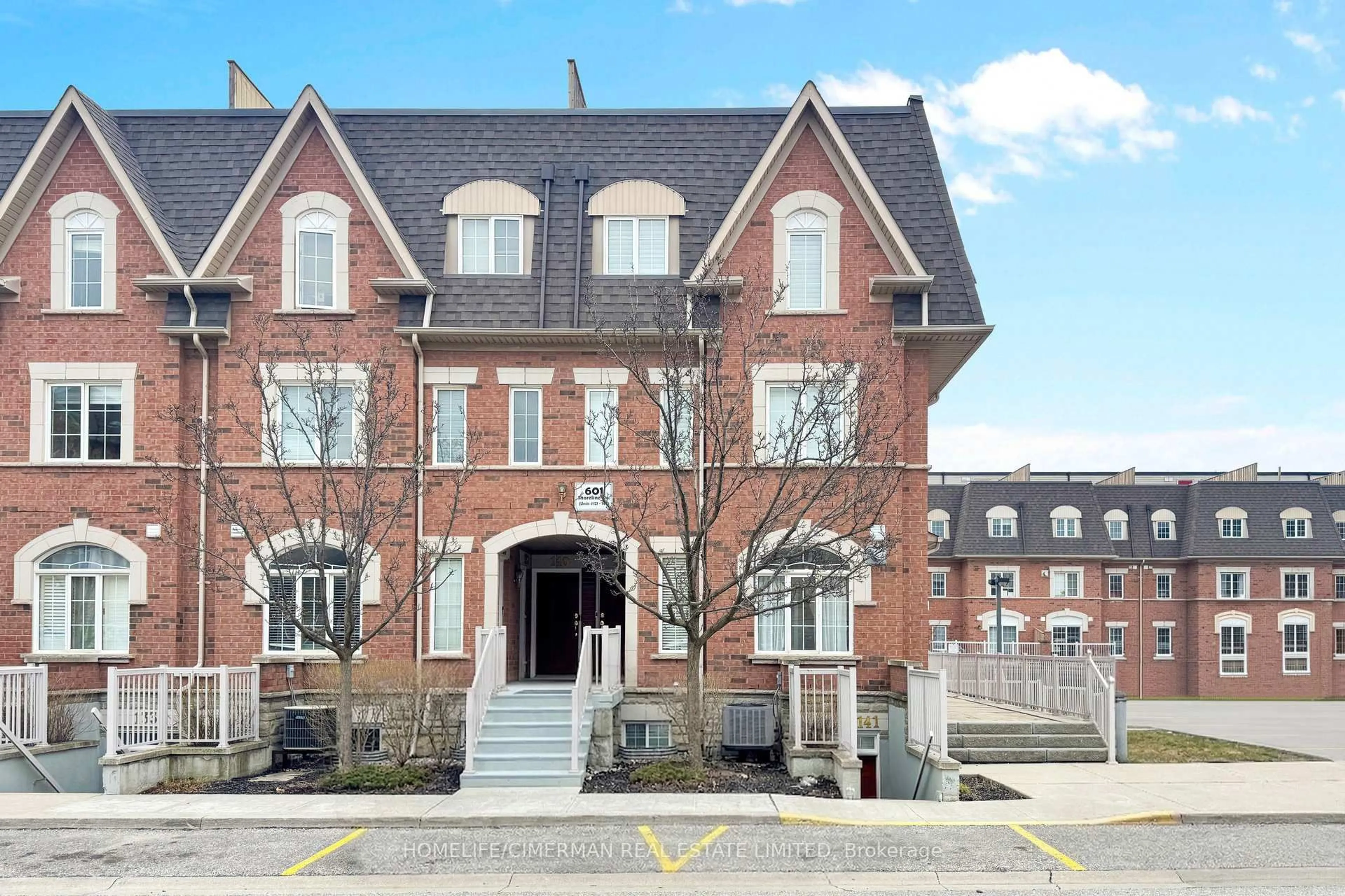 Home with brick exterior material, street for 601 Shoreline Dr #144, Mississauga Ontario L5B 4K1