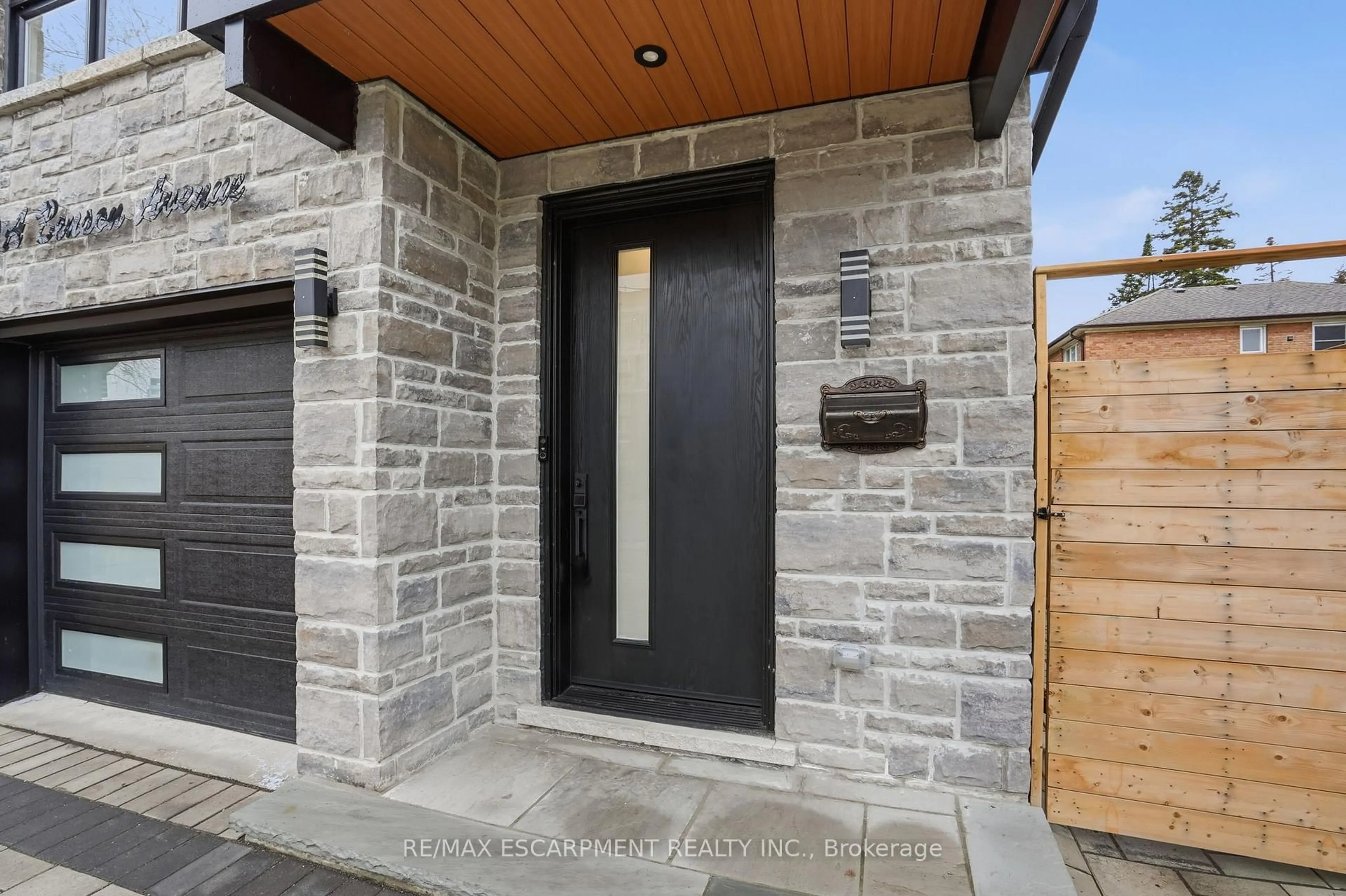 Home with brick exterior material, street for 10A Benson Ave, Mississauga Ontario L5H 2P2