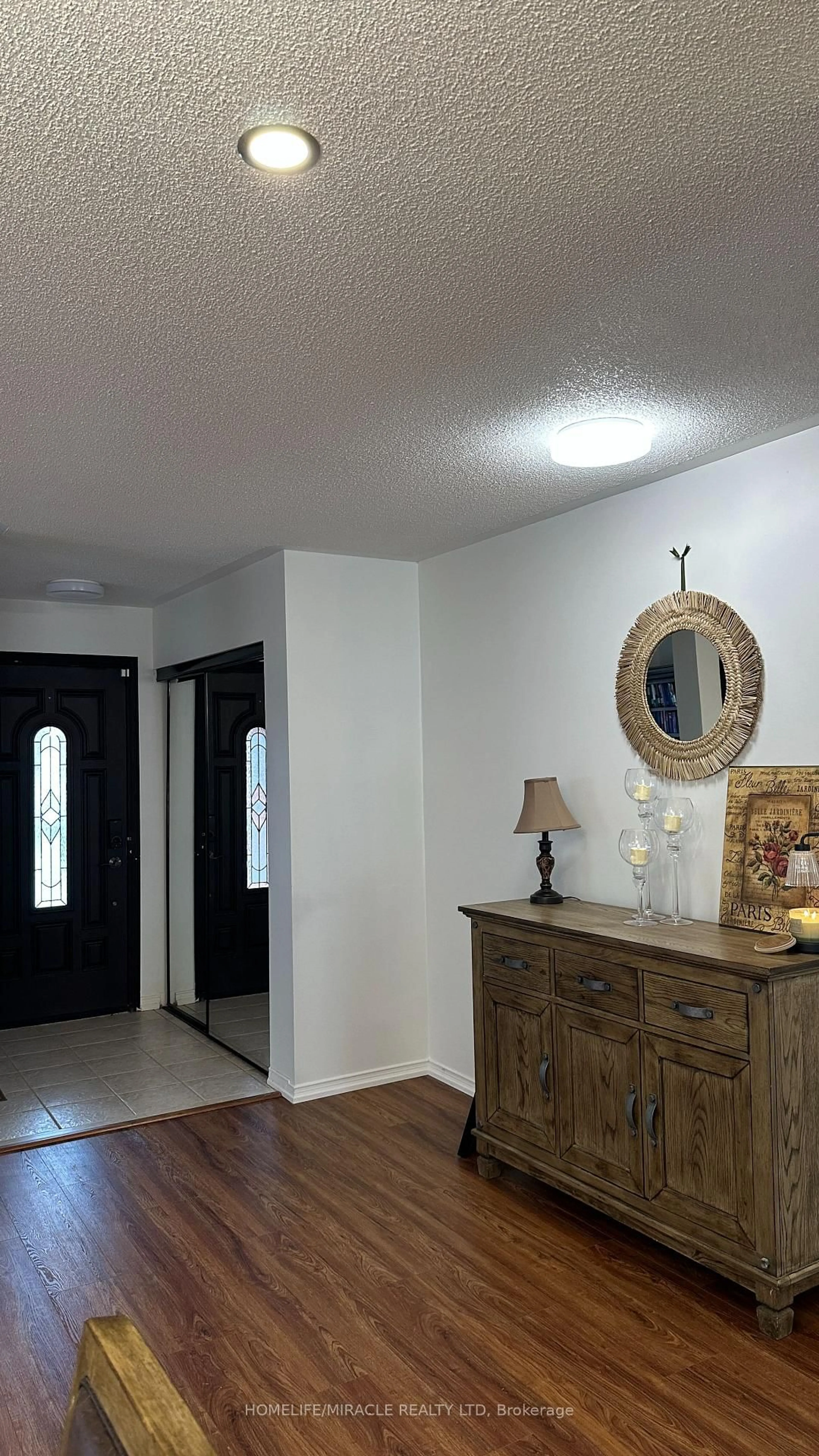 Indoor entryway for 65 Fairhill Ave, Brampton Ontario L7A 2E8