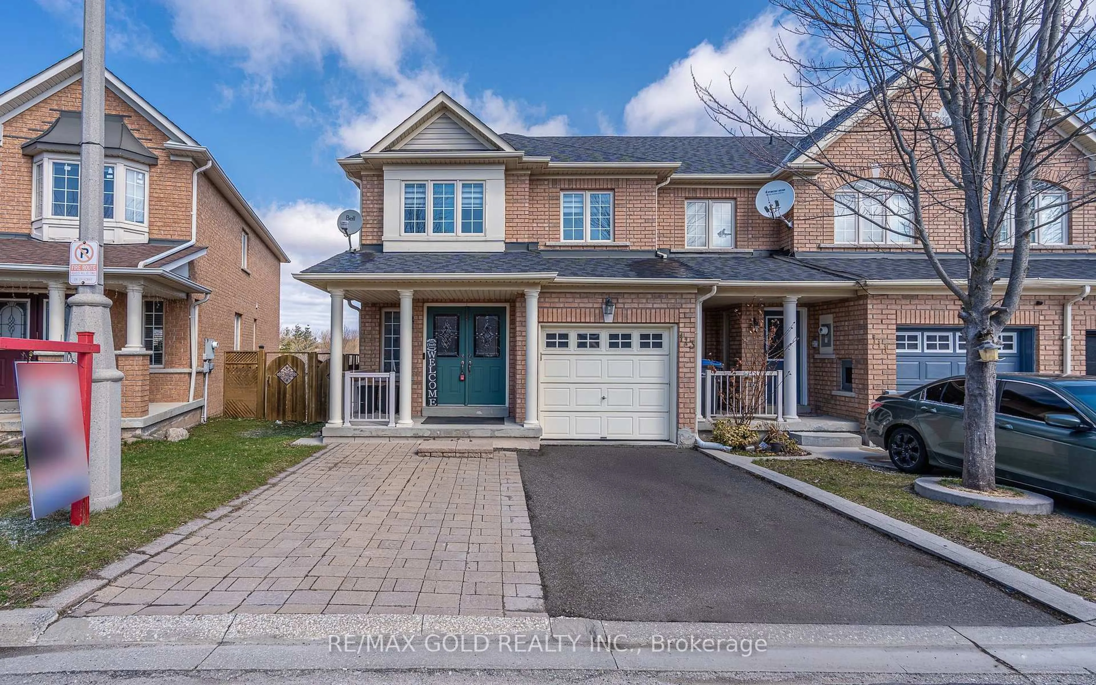 Home with brick exterior material, street for 113 Rockgarden Tr, Brampton Ontario L6R 3N2