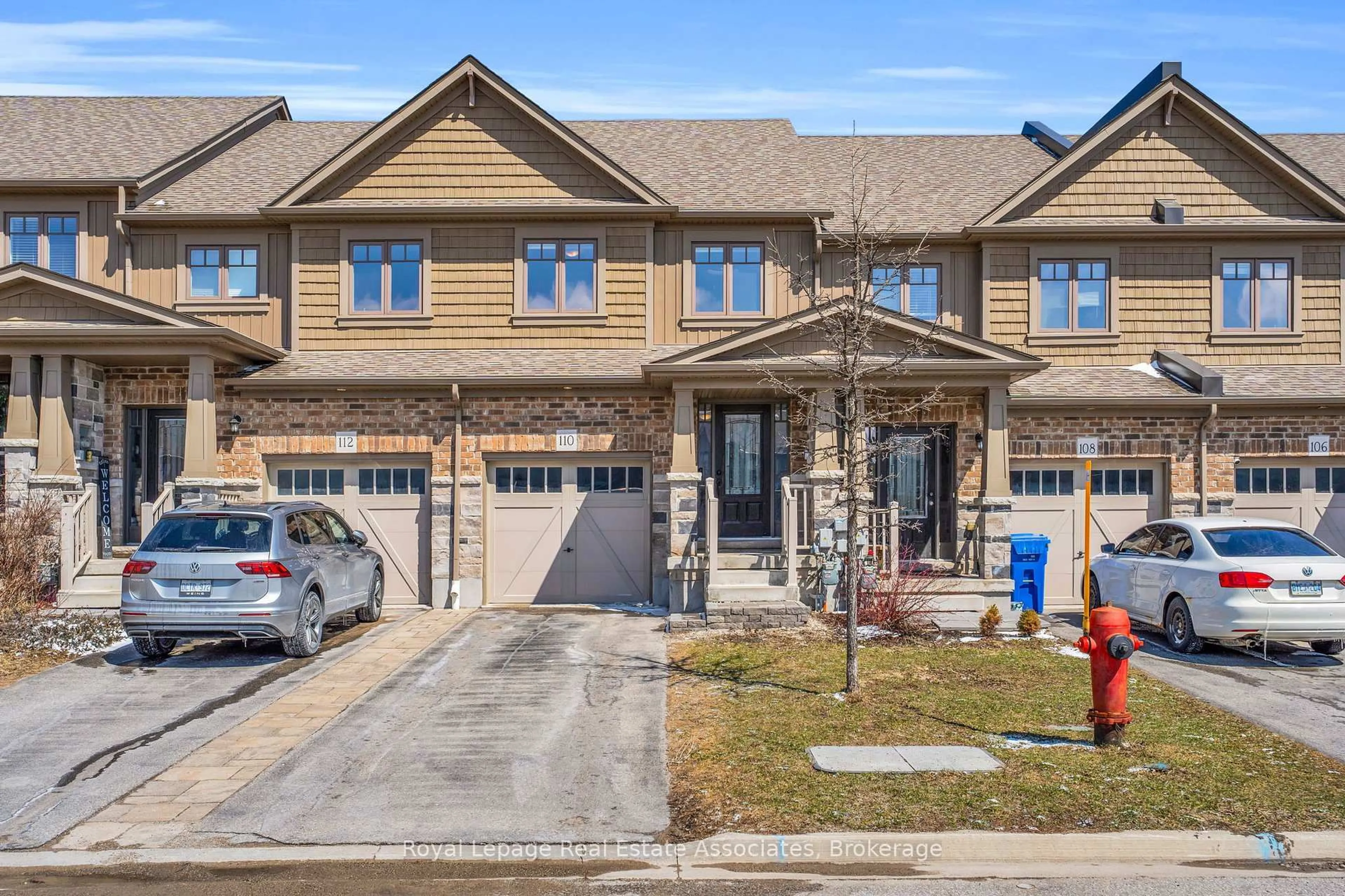 Home with brick exterior material, street for 110 Winterton Crt, Orangeville Ontario L9W 6Z7