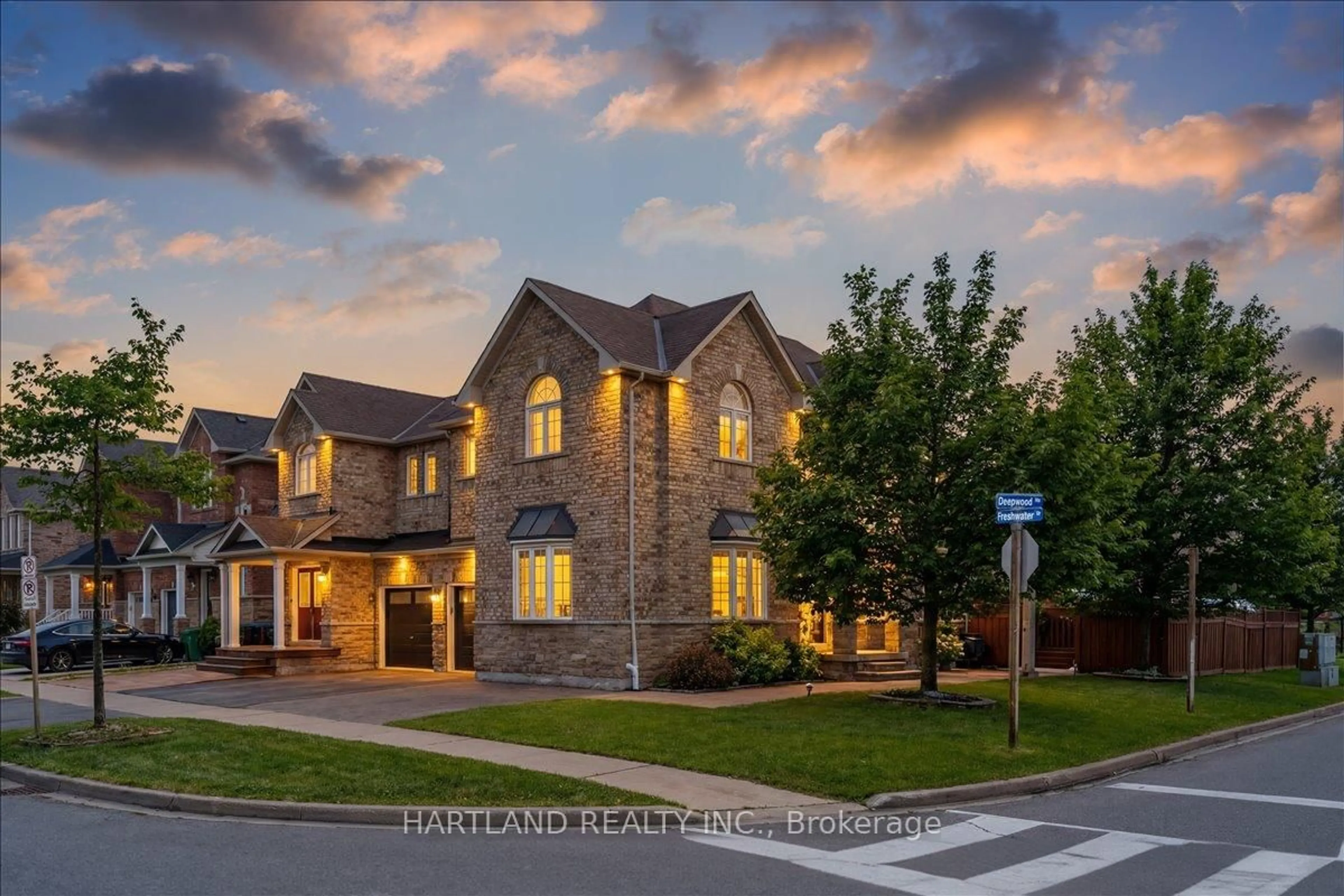 Home with brick exterior material, street for 3770 Deepwood Hts, Mississauga Ontario L5M 7M9