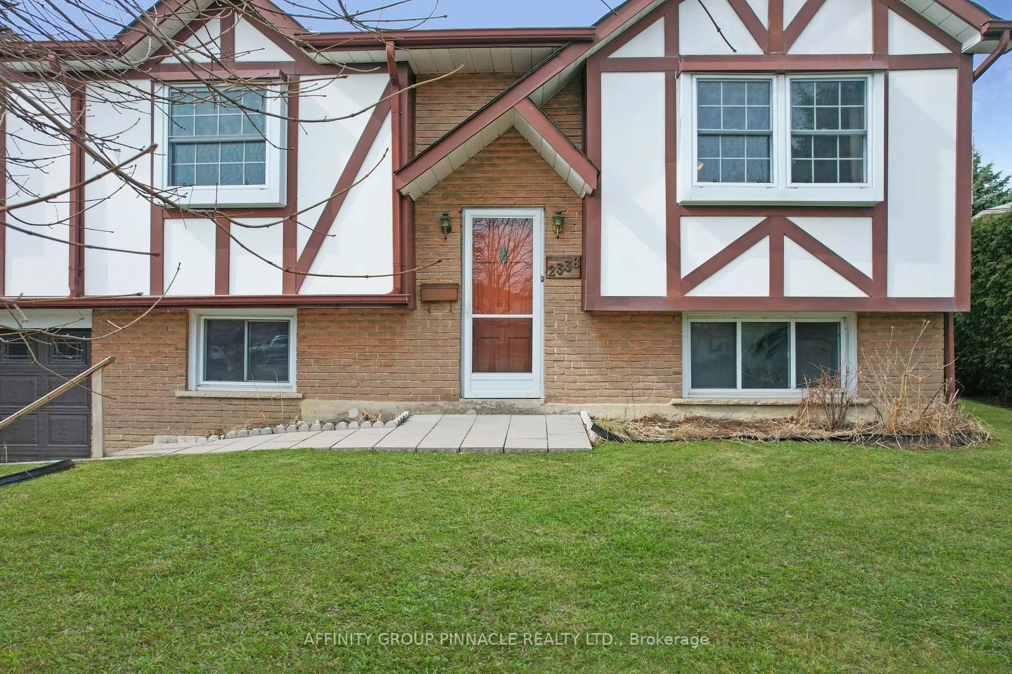 Home with brick exterior material, street for 2338 Dorothea Crt, Mississauga Ontario L5B 2B7